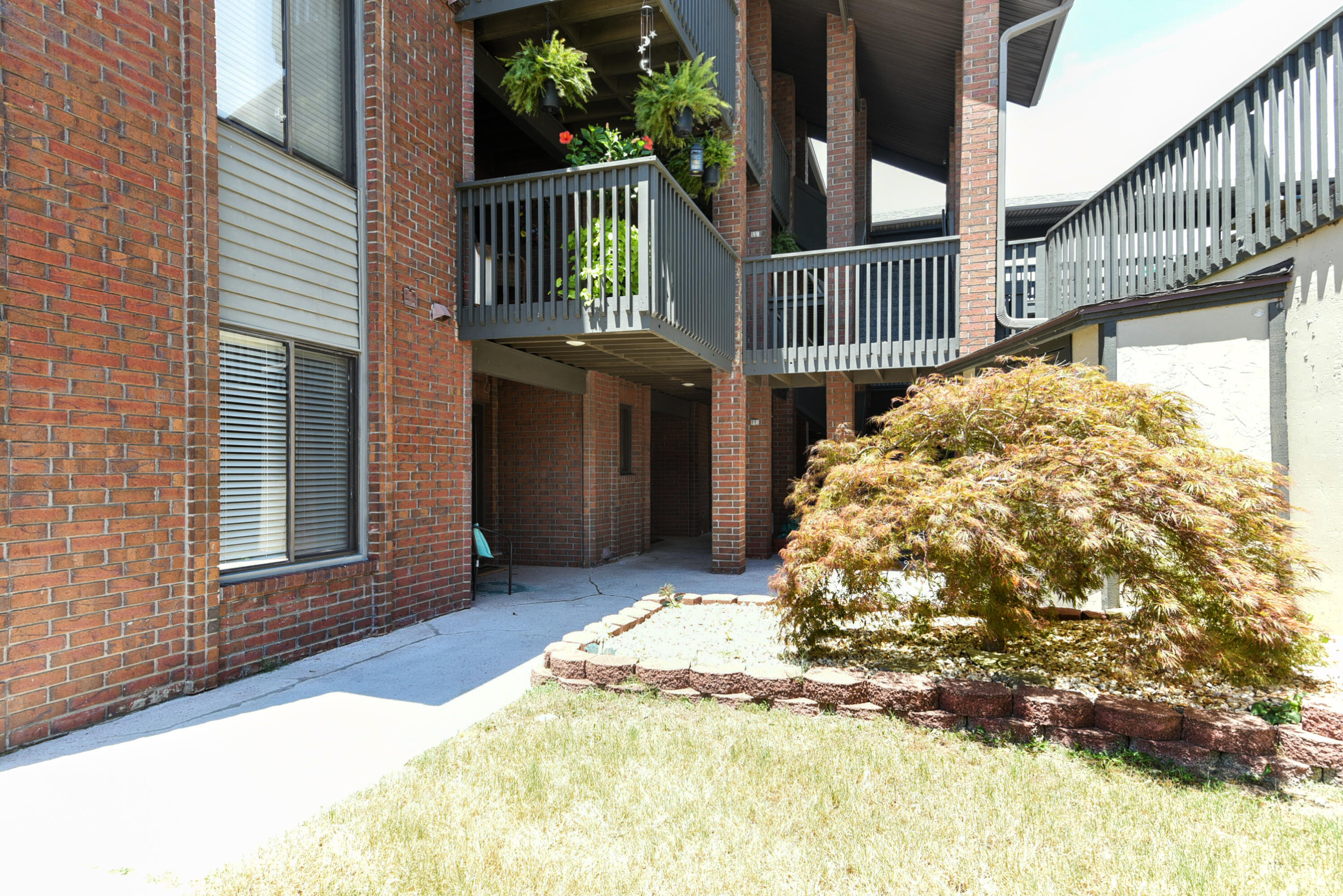Taneycomo Terr-For - Residential