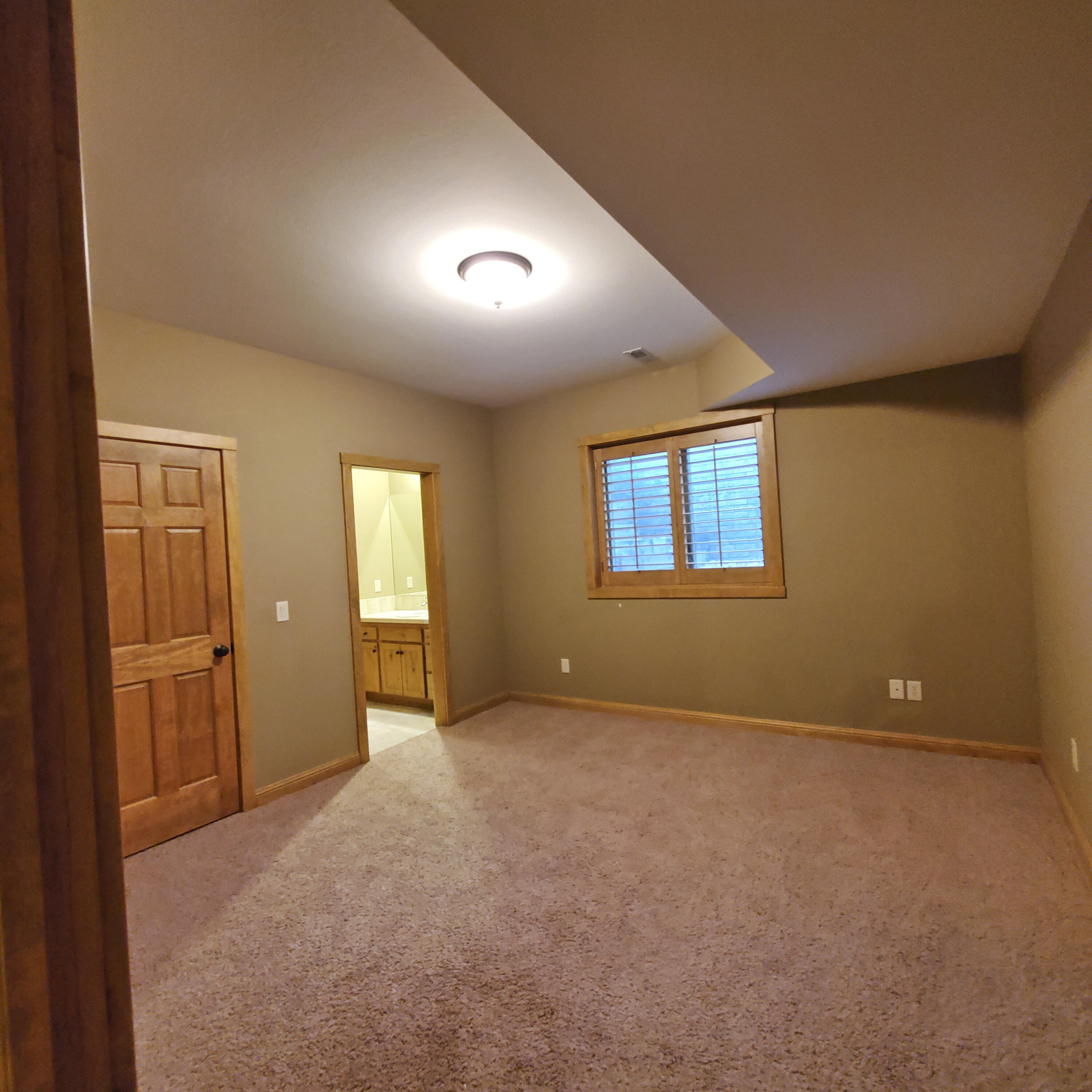 Emerald Pointe - Residential