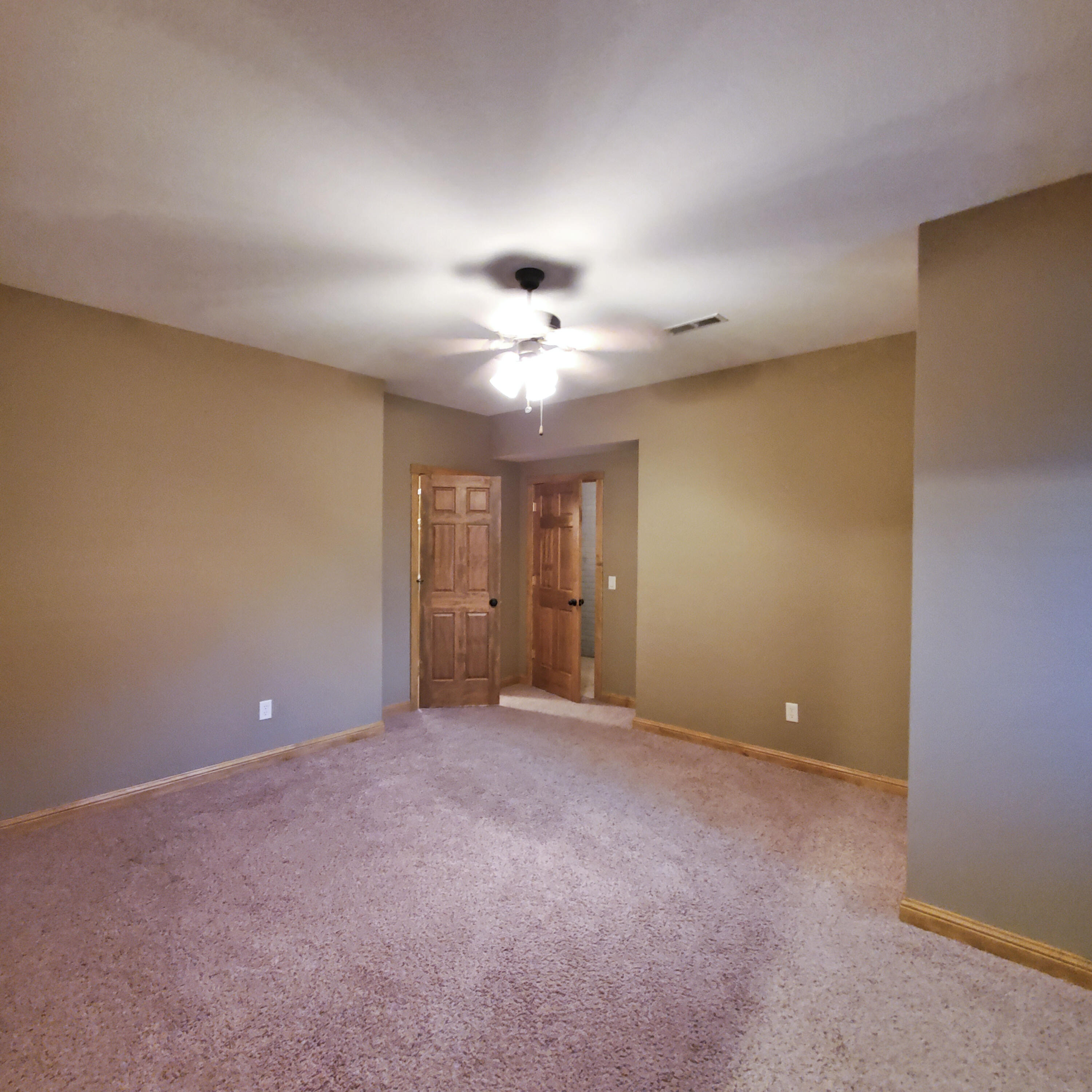 Emerald Pointe - Residential