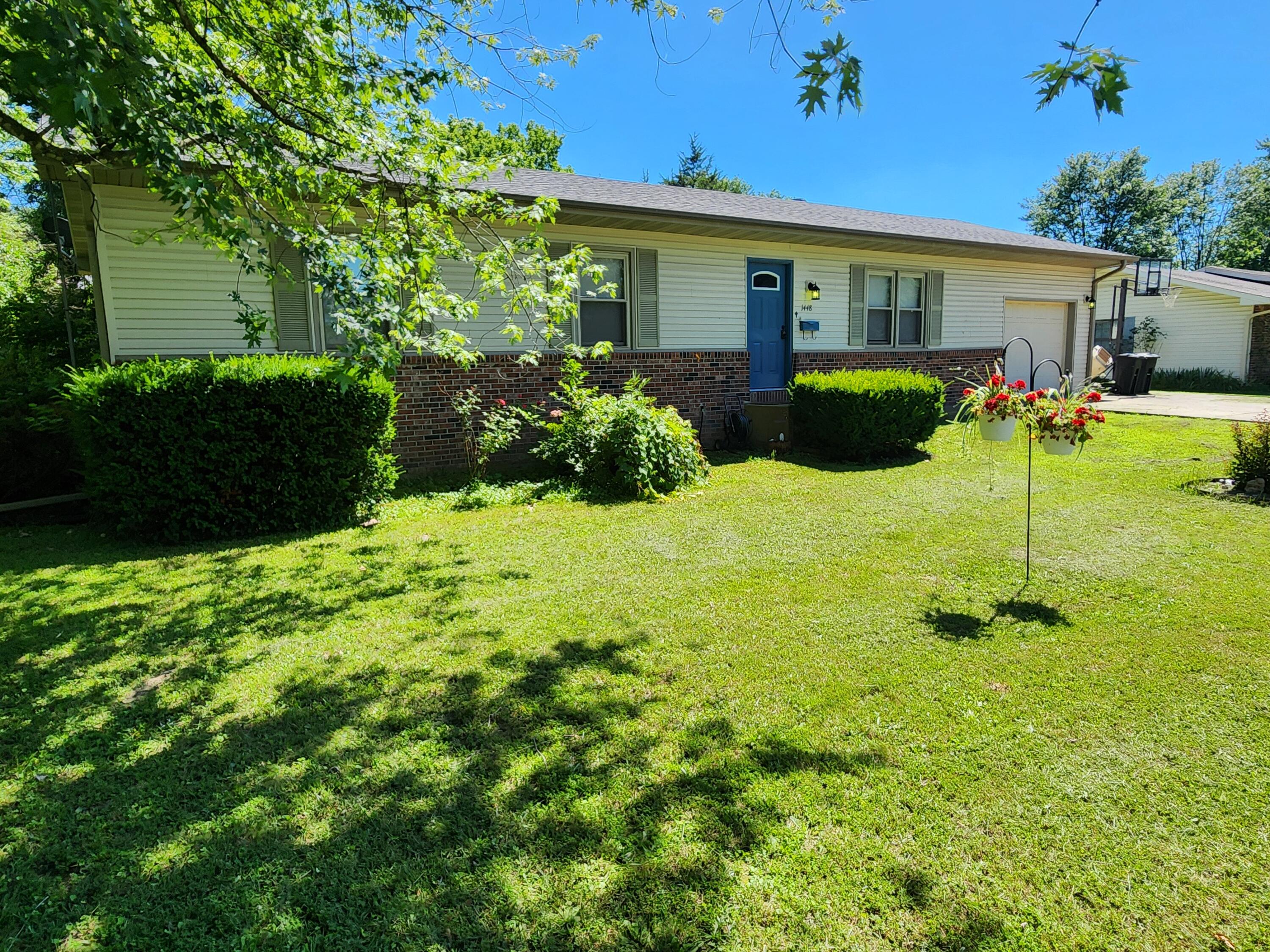 View West Plains, MO 65775 house
