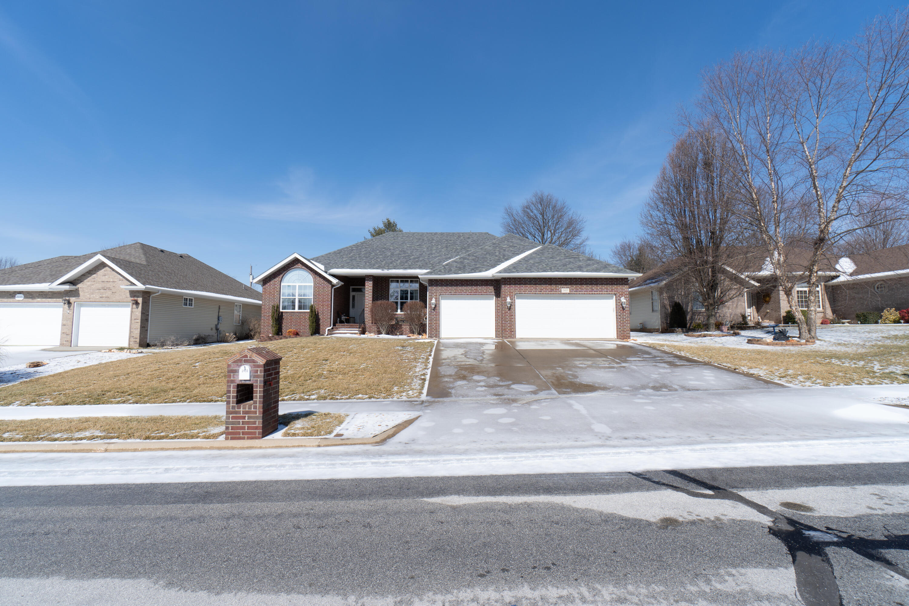 Chesterfield Pk Est - Residential