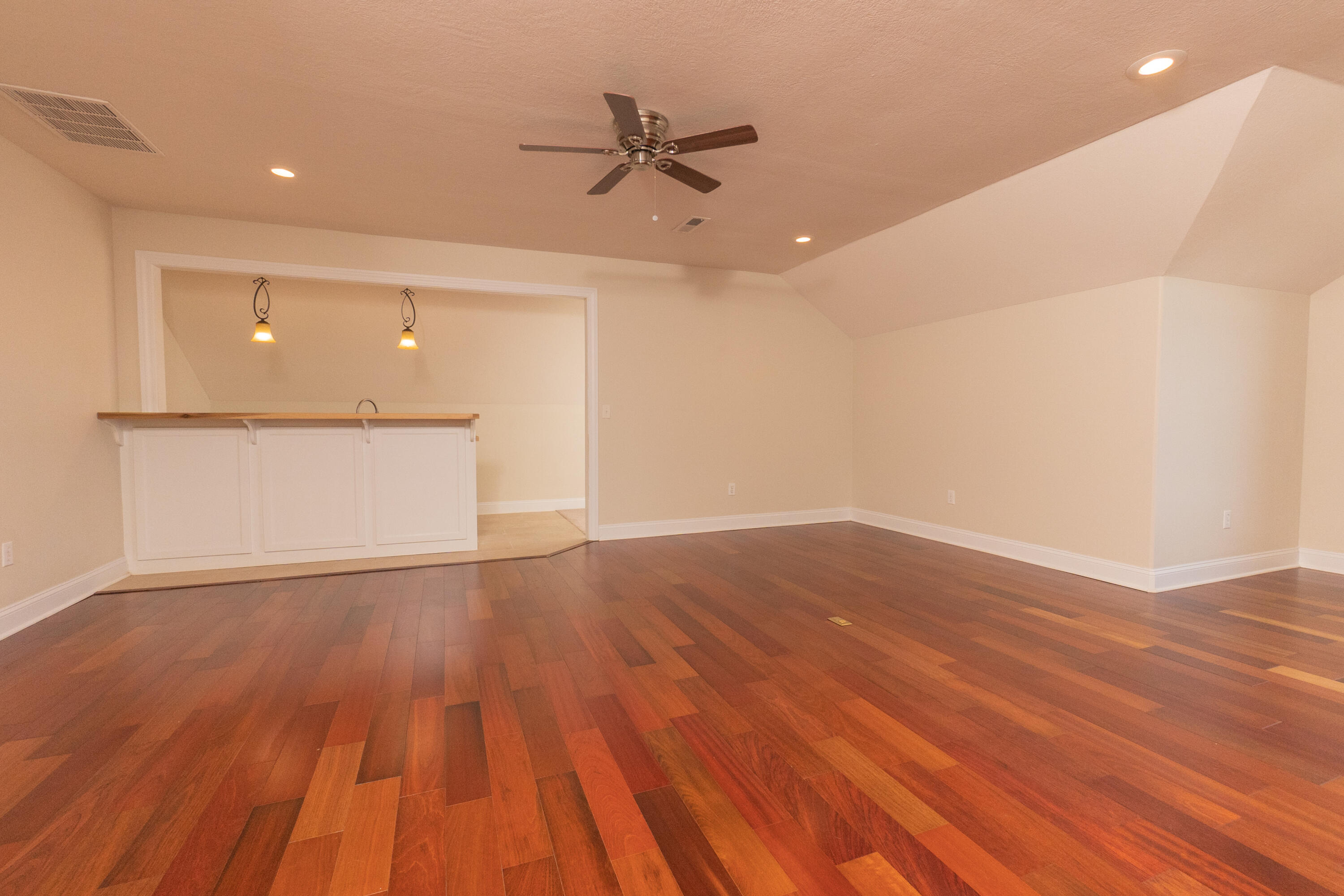 Ruskin Hts - Residential