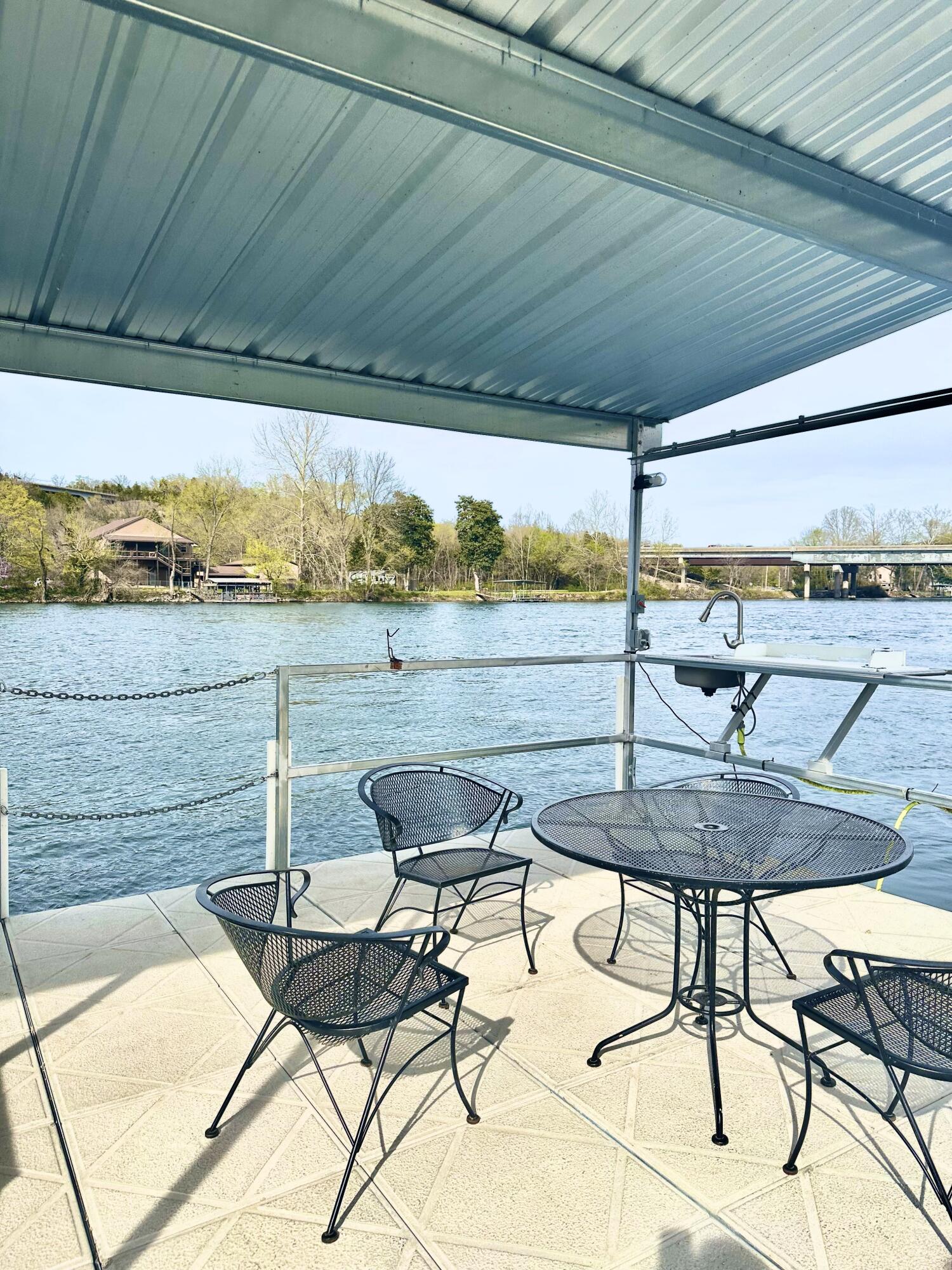 Taneycomo Terr-Hol - Residential
