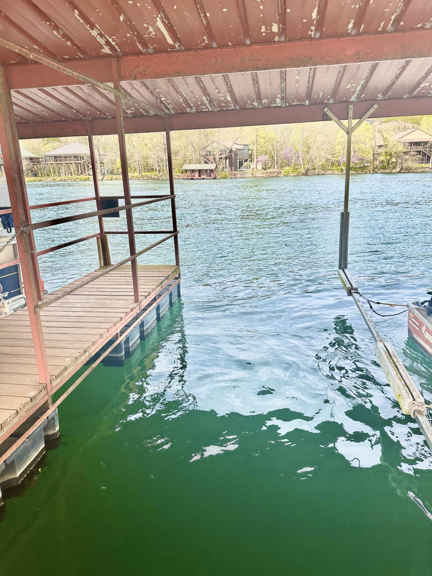 Taneycomo Terr-Hol - Residential