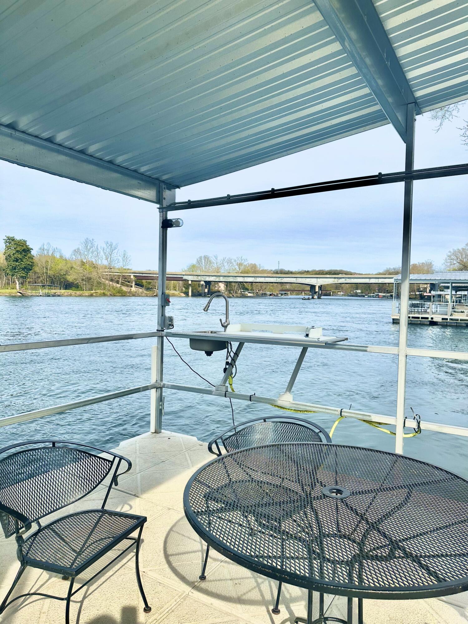 Taneycomo Terr-Hol - Residential