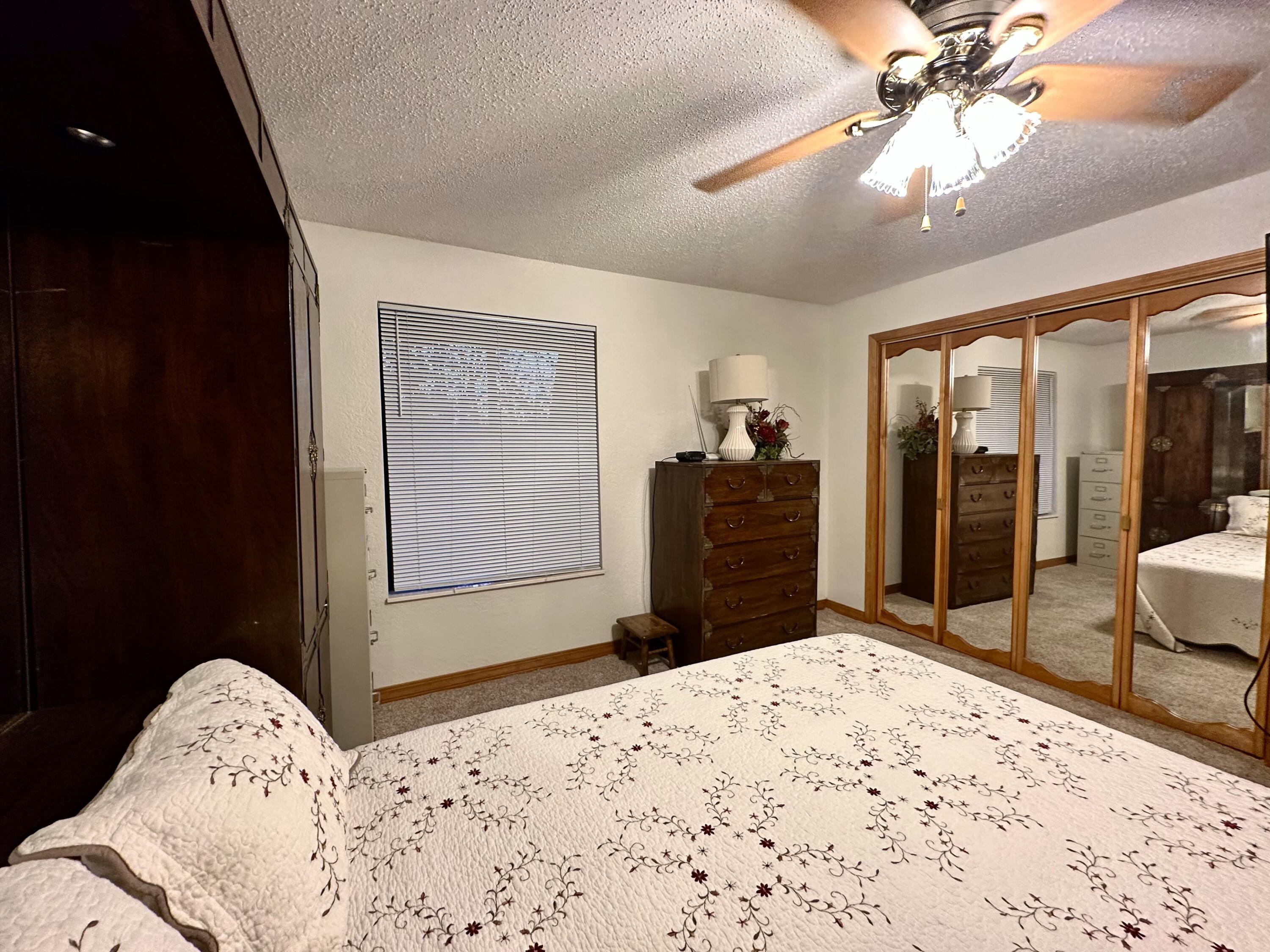 Taneycomo Terr-Hol - Residential