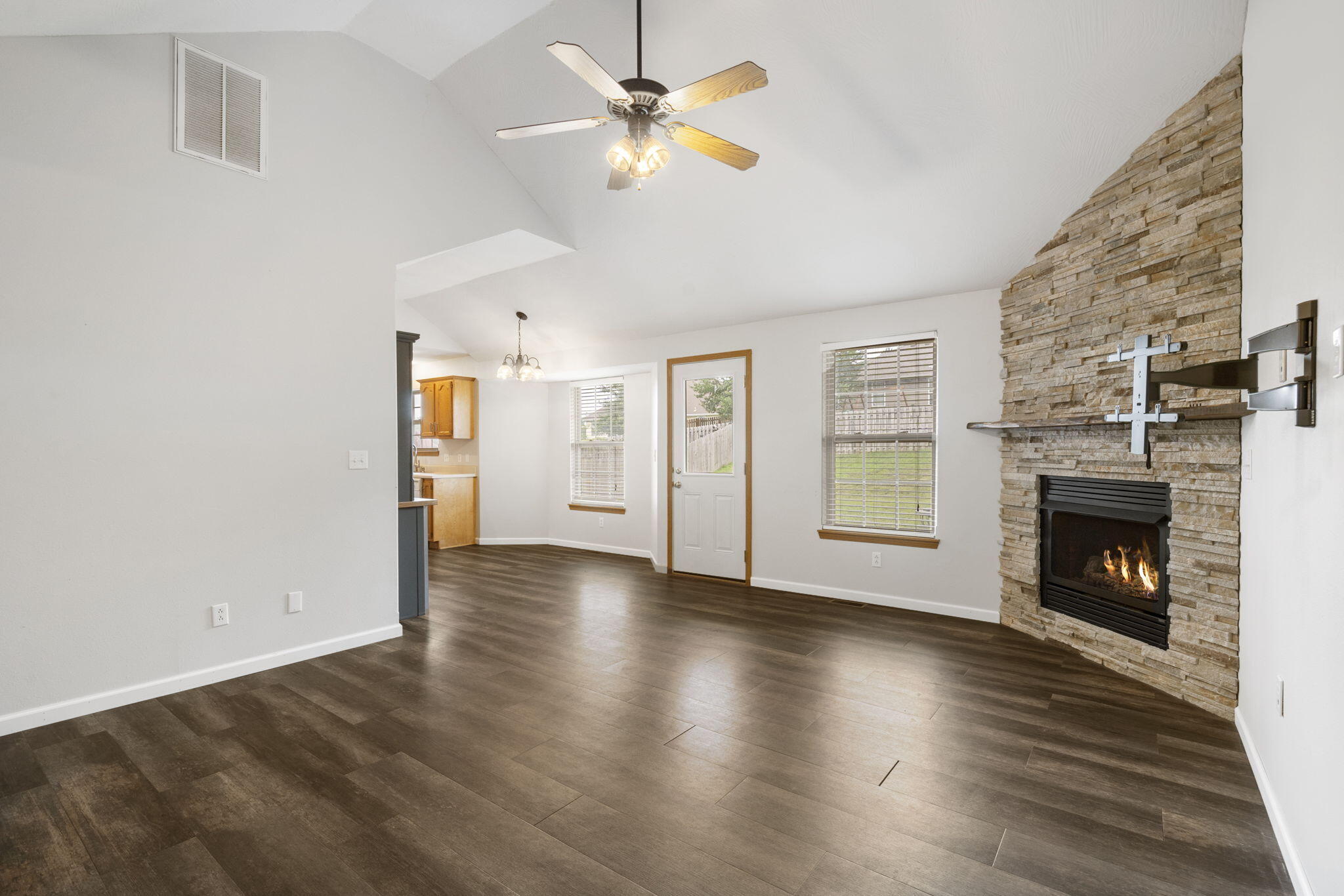 Ashcroft Est - Residential