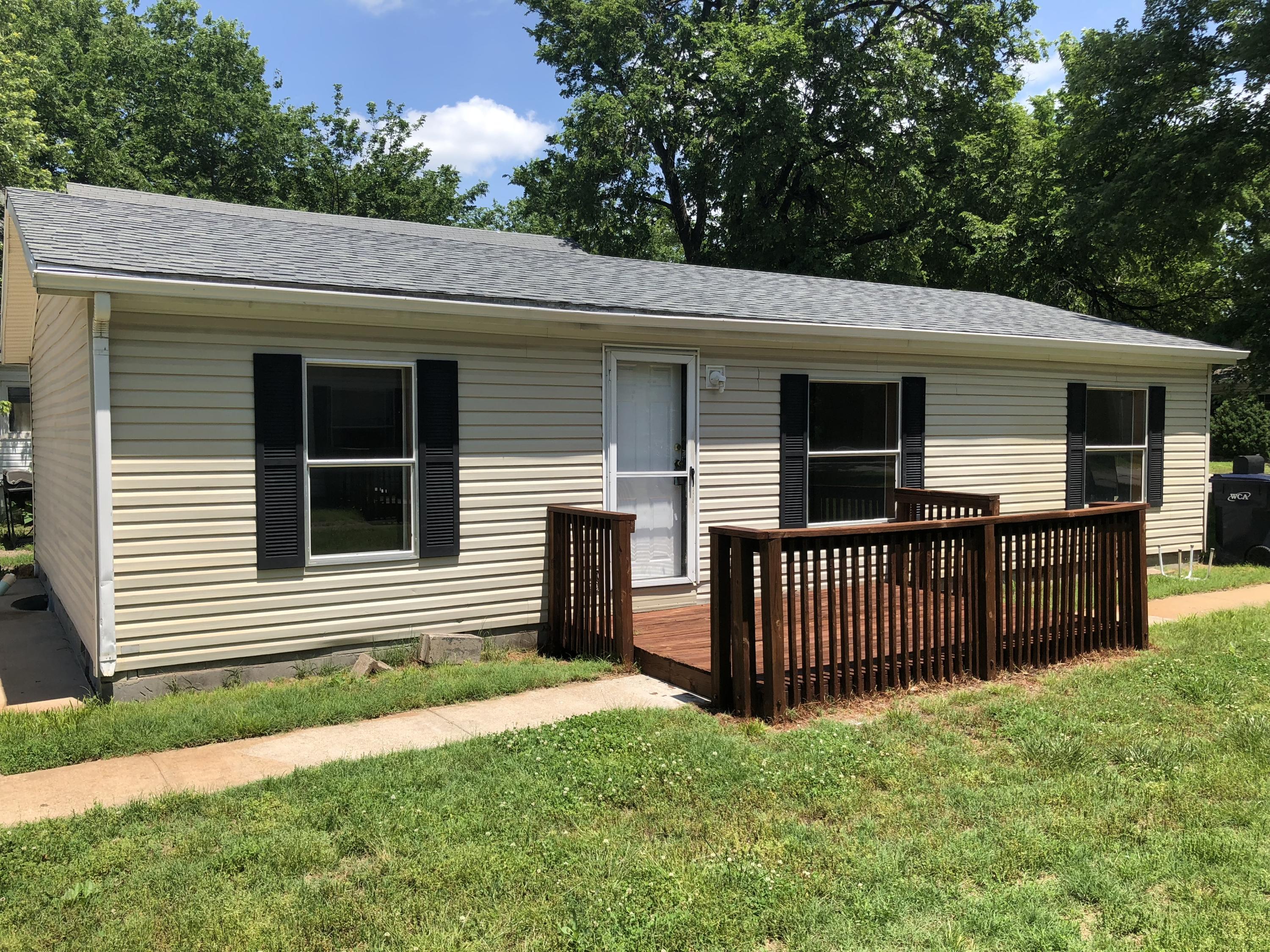 Cute 3 bedroom 2 bath home within walking distance of Webb City's Farmers Market and King Jack Park. Possible FHA financing. Priced to sell! Call today!