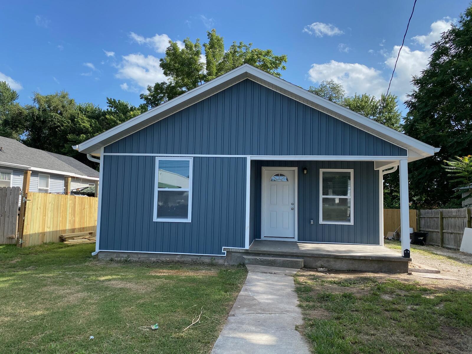 View Springfield, MO 65802 house