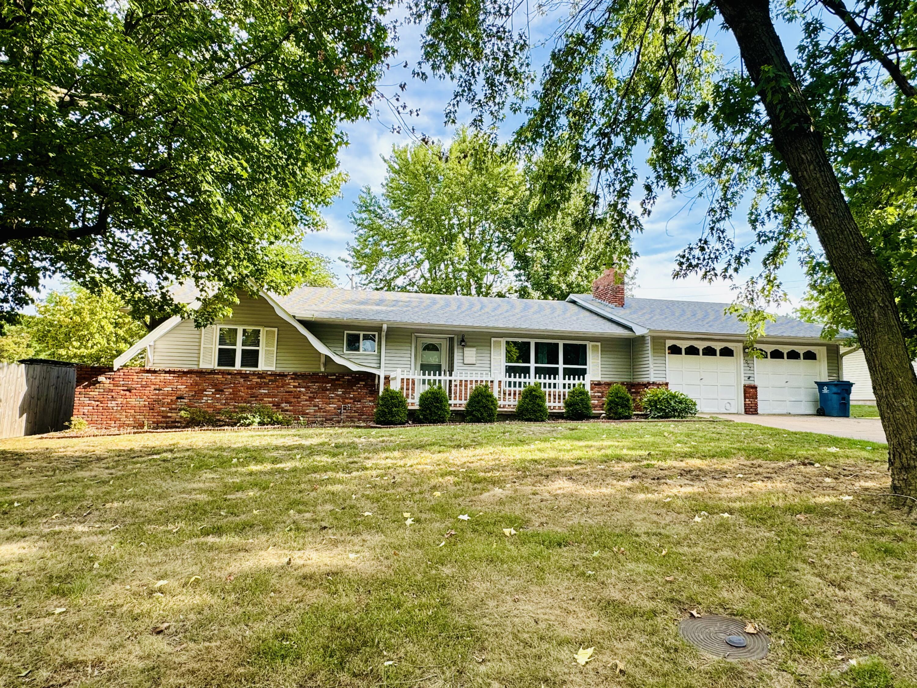 View Neosho, MO 64850 house