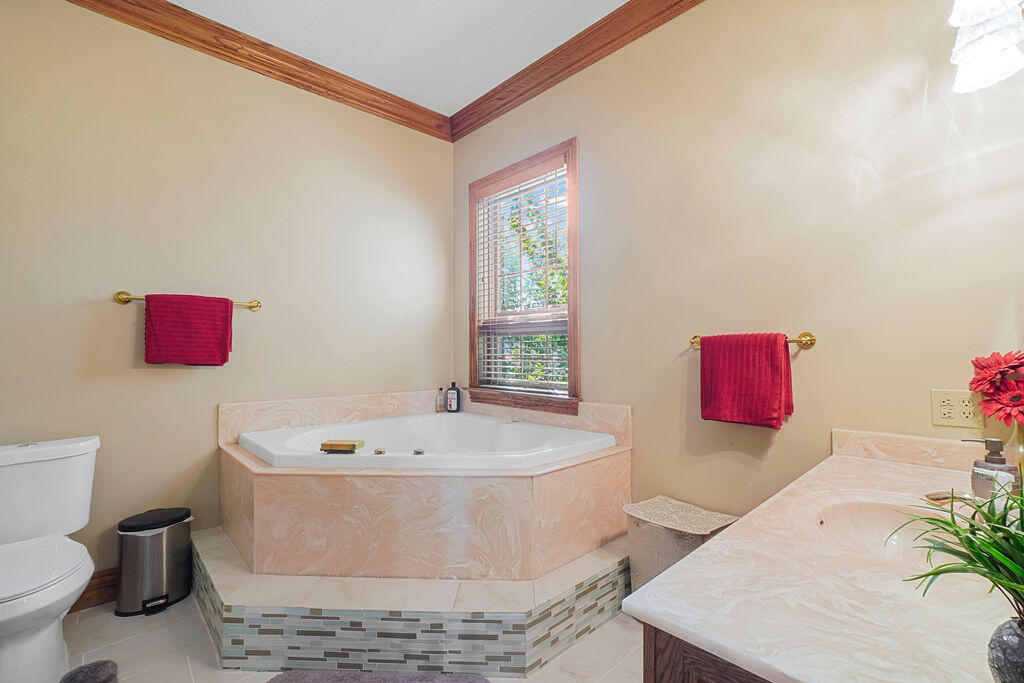 Lake Taneycomo Acres - Residential