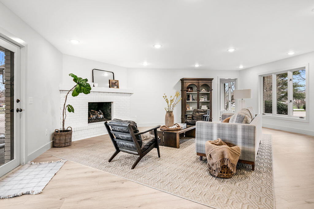 Mellow Ridge - Residential