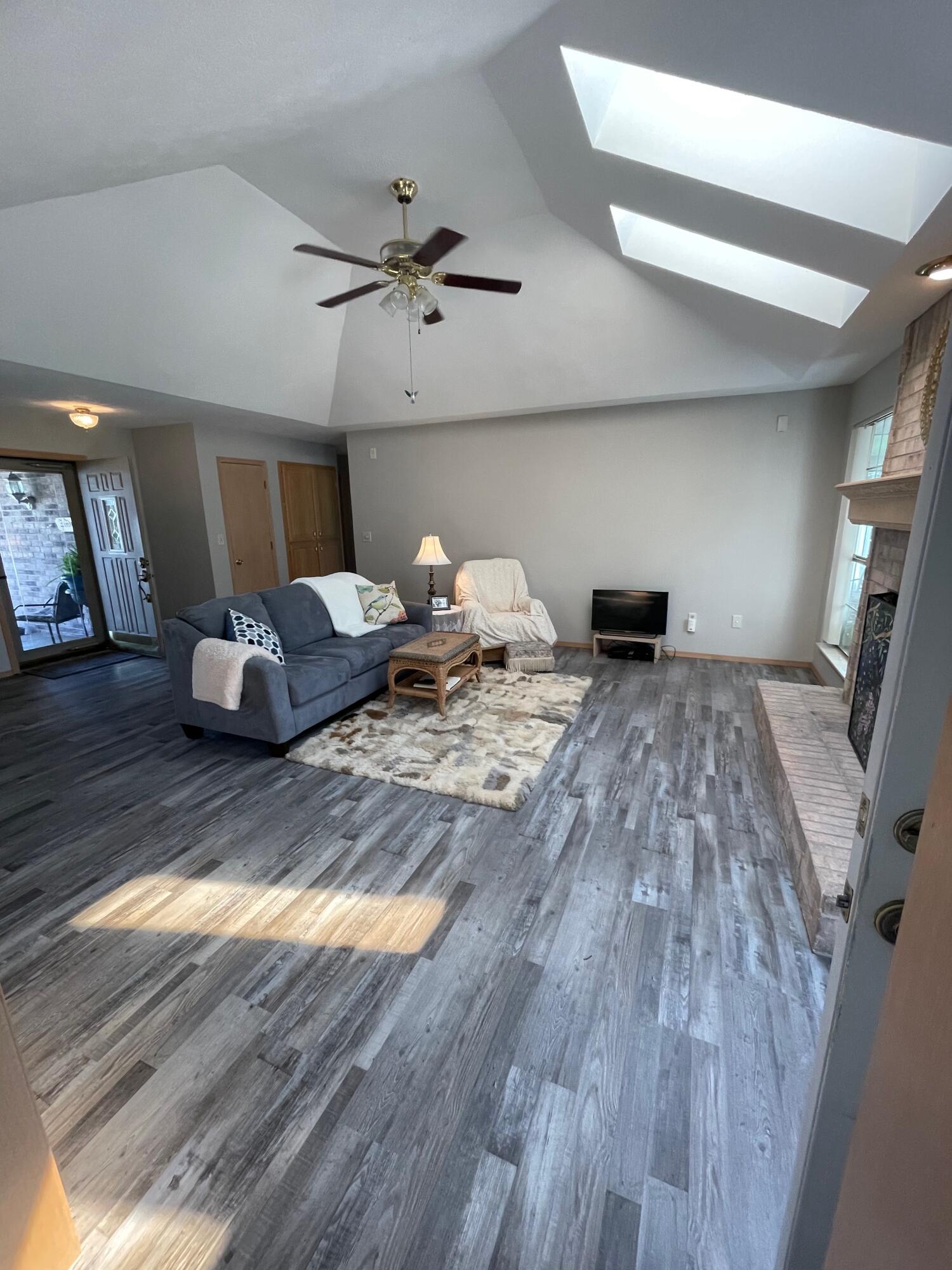 Vintage Terr - Residential