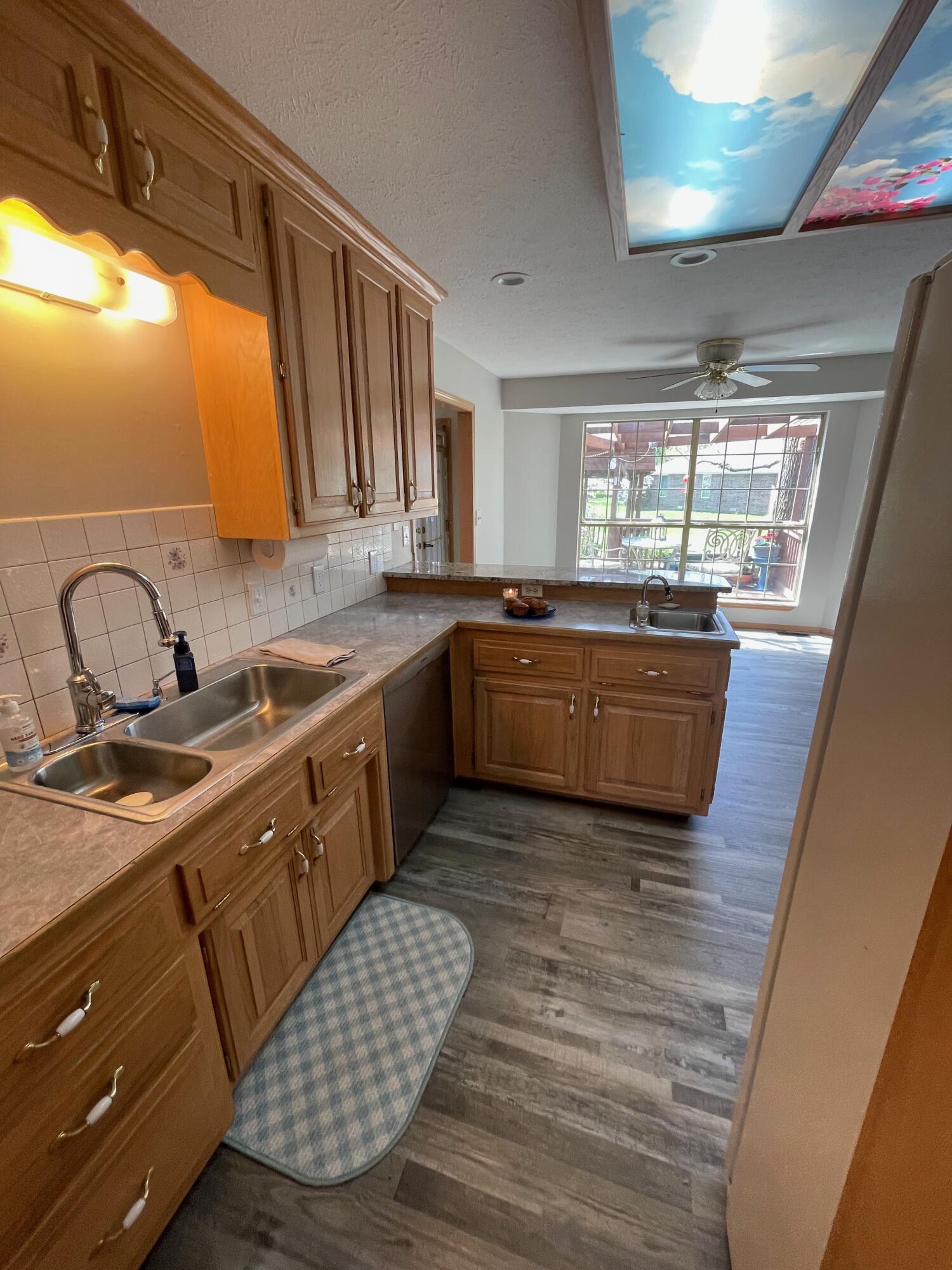 Vintage Terr - Residential
