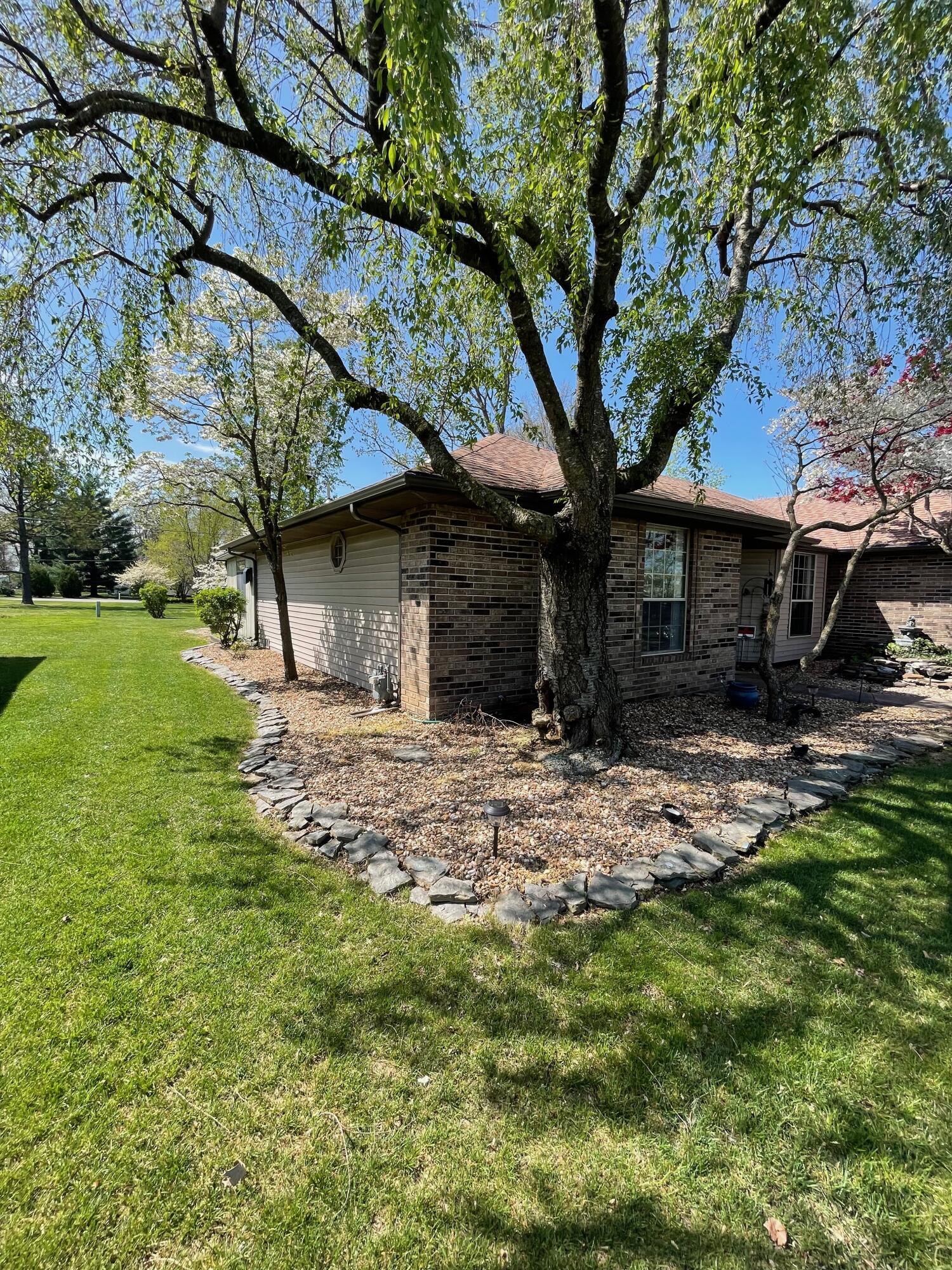 Vintage Terr - Residential