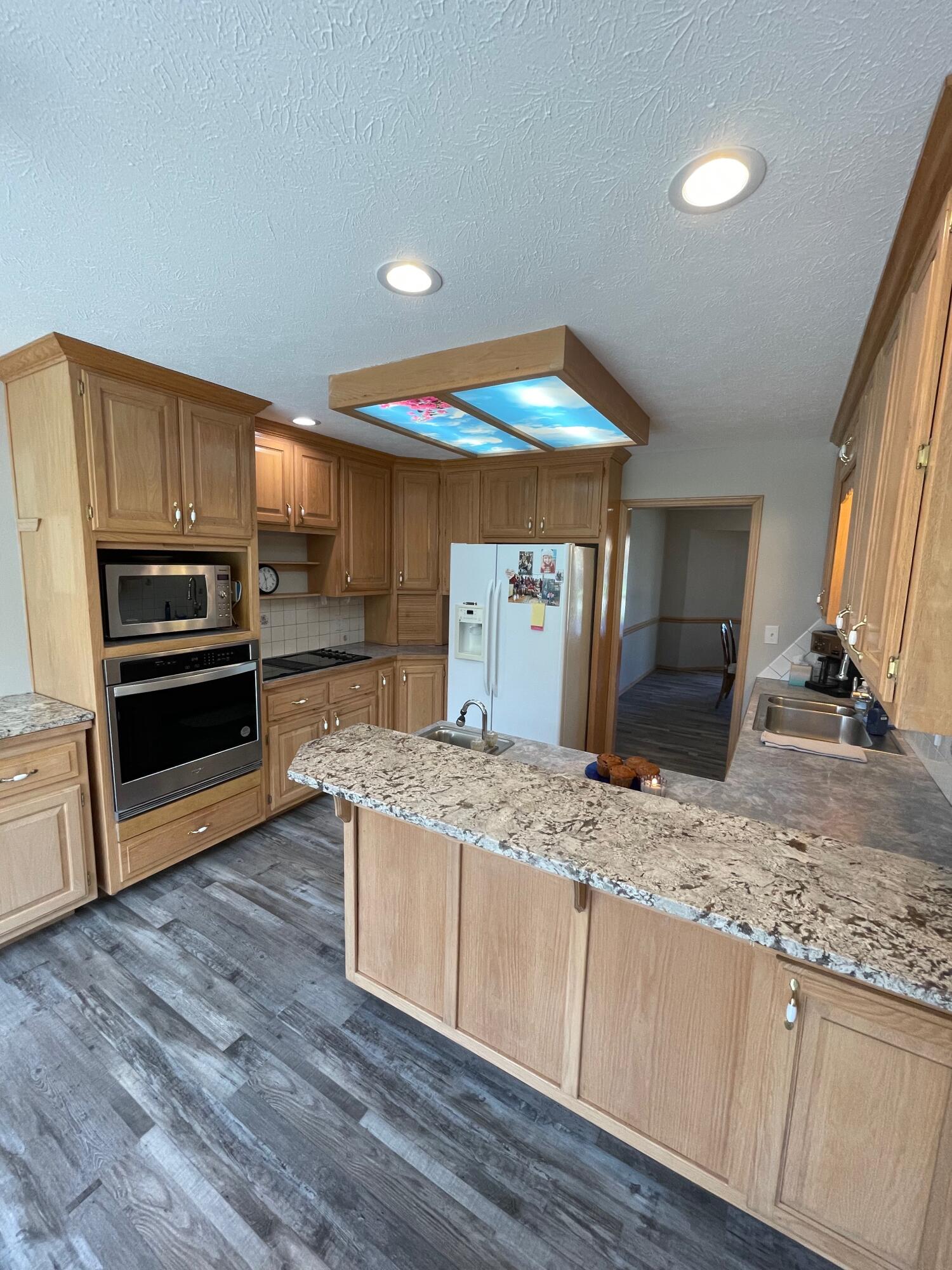 Vintage Terr - Residential