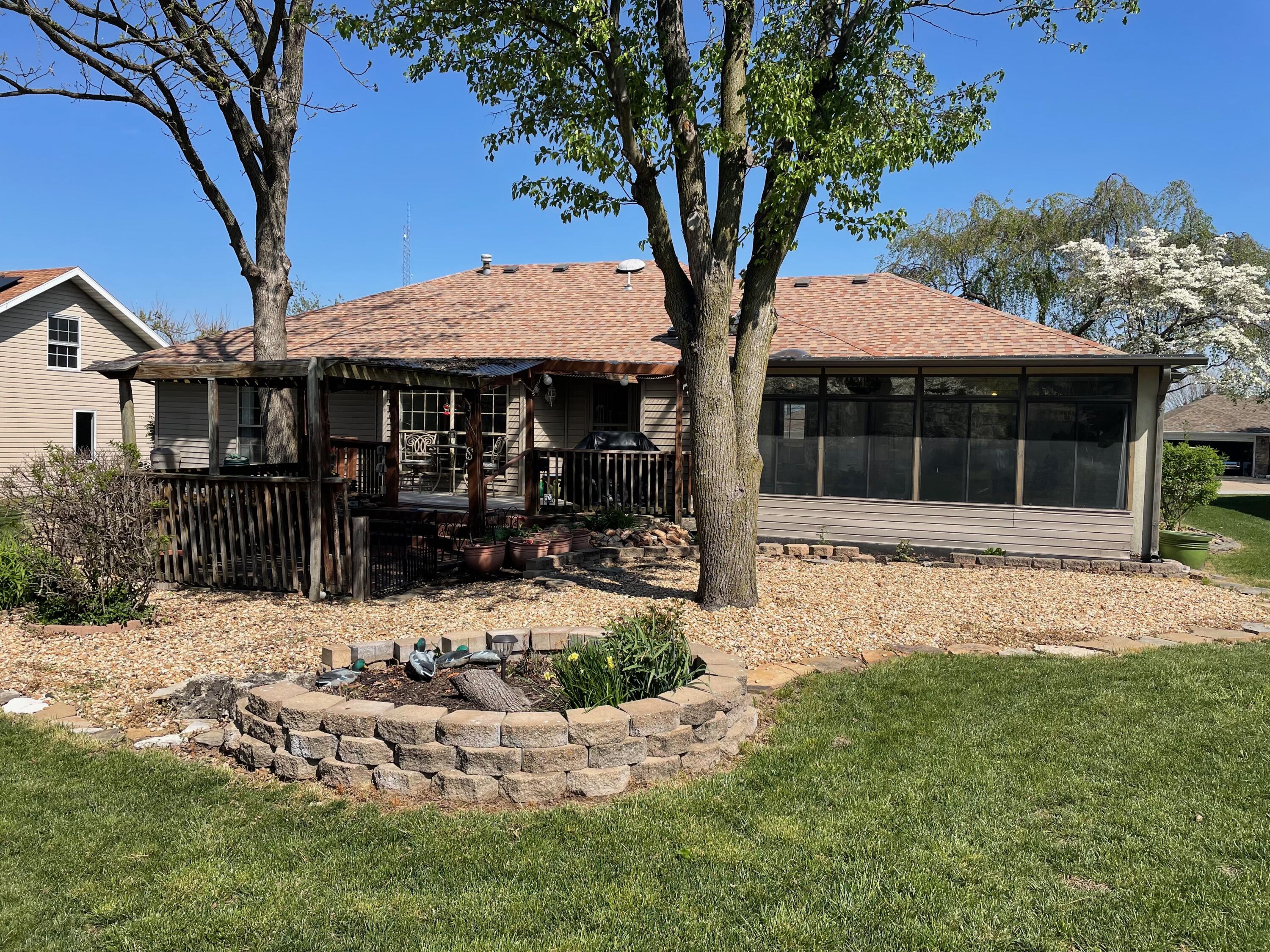 Vintage Terr - Residential