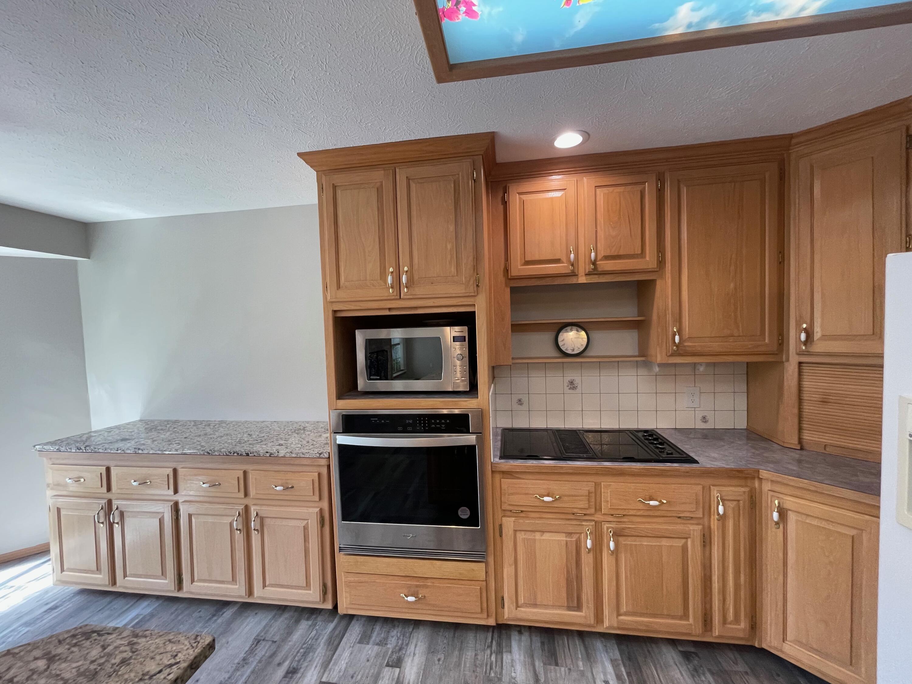 Vintage Terr - Residential