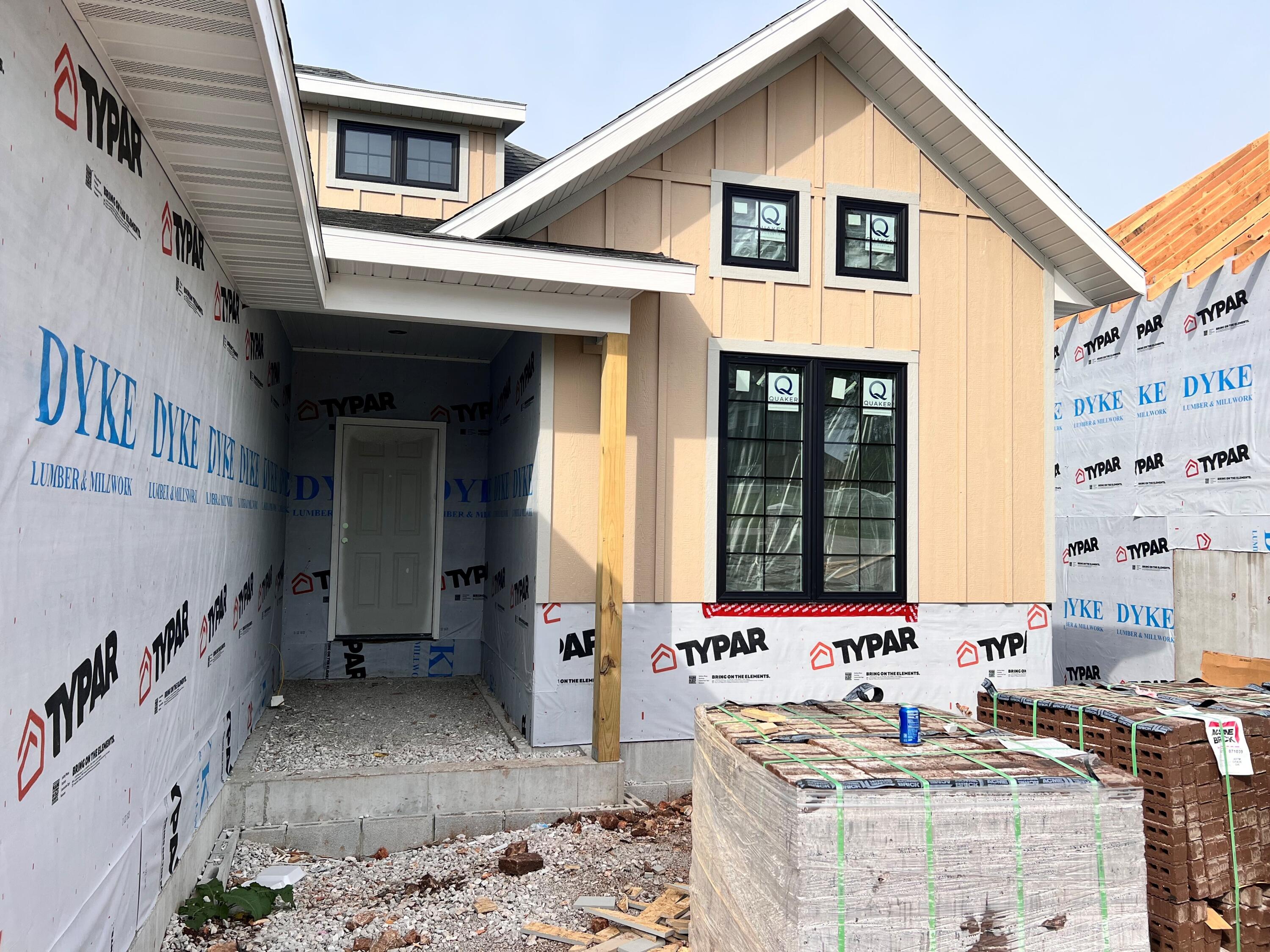 Hickory Hills - Residential