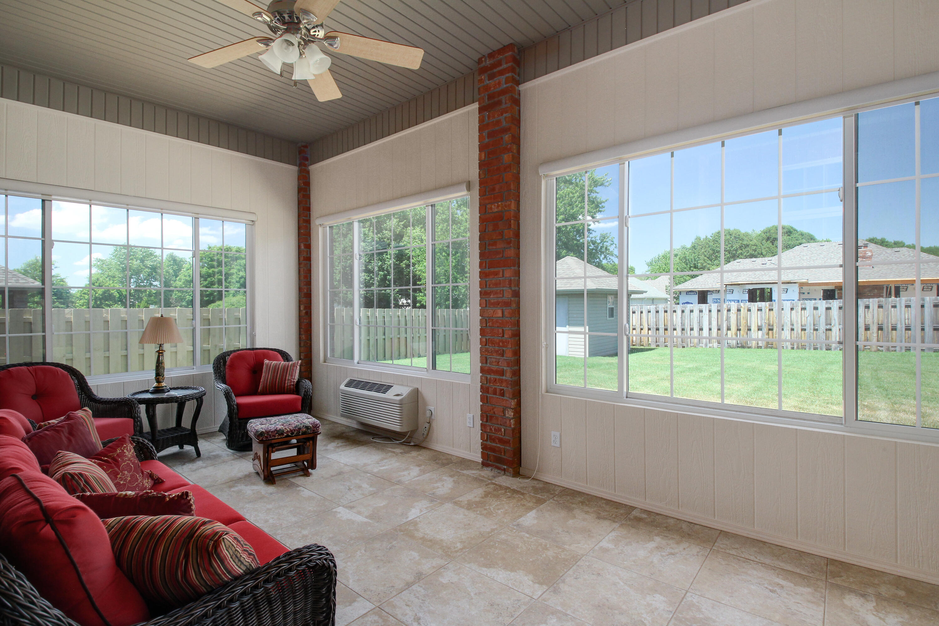 Prairie View Hts - Residential