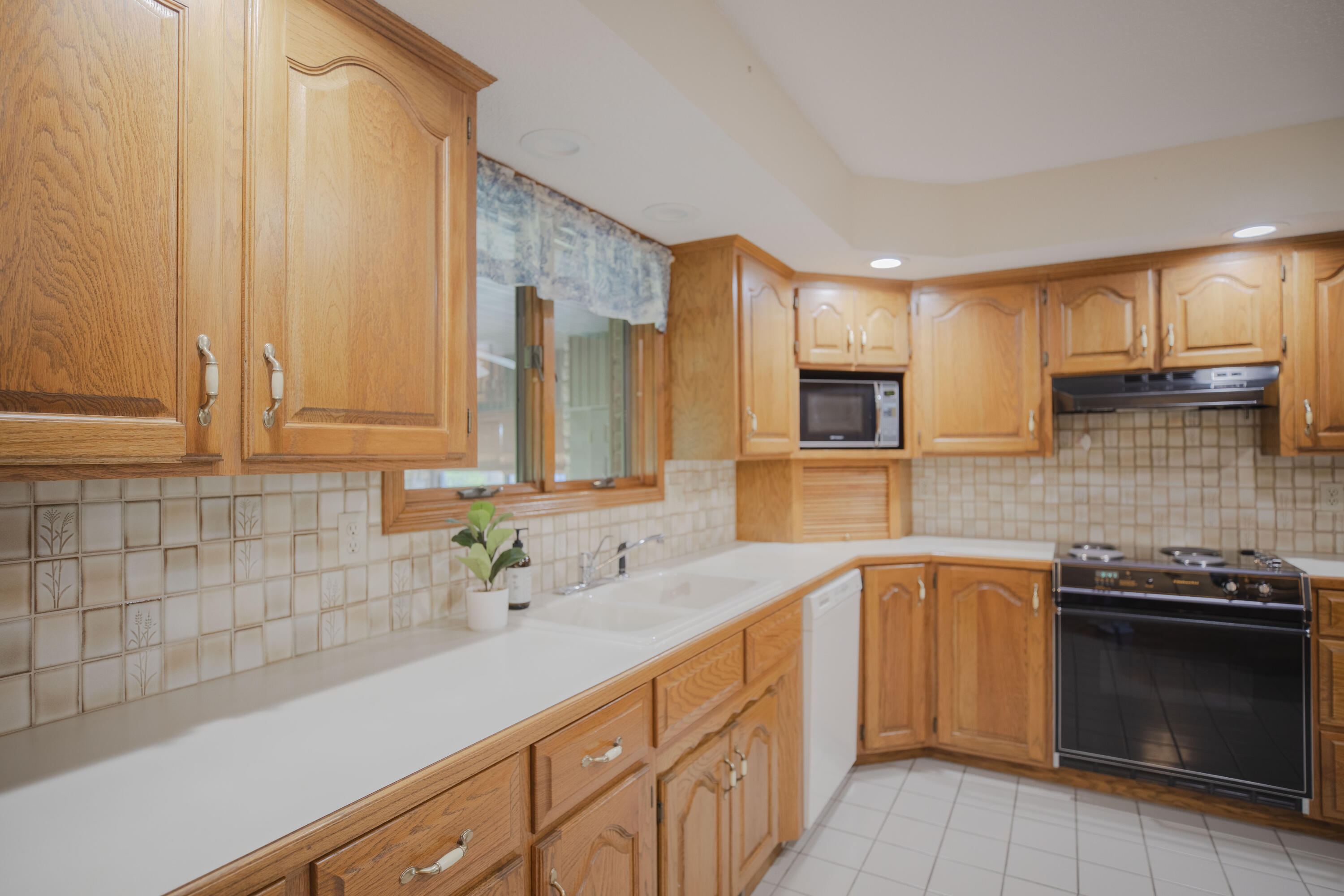 Lakewood Hills - Residential