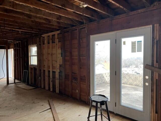 Photo 6 of 17 of 620 Johnson Street house