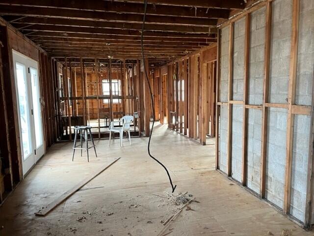 Photo 5 of 17 of 620 Johnson Street house