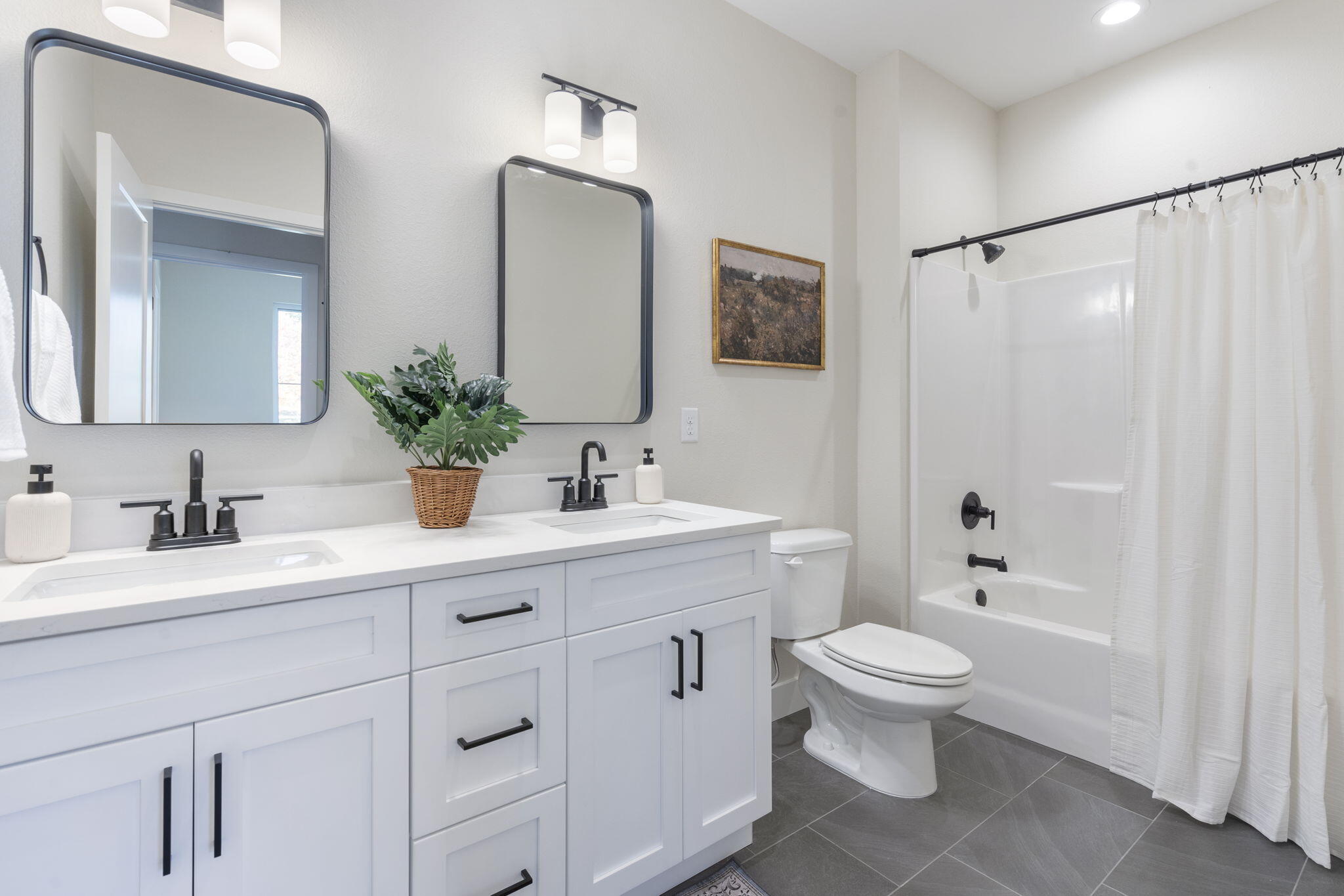 Hickory Hills - Residential