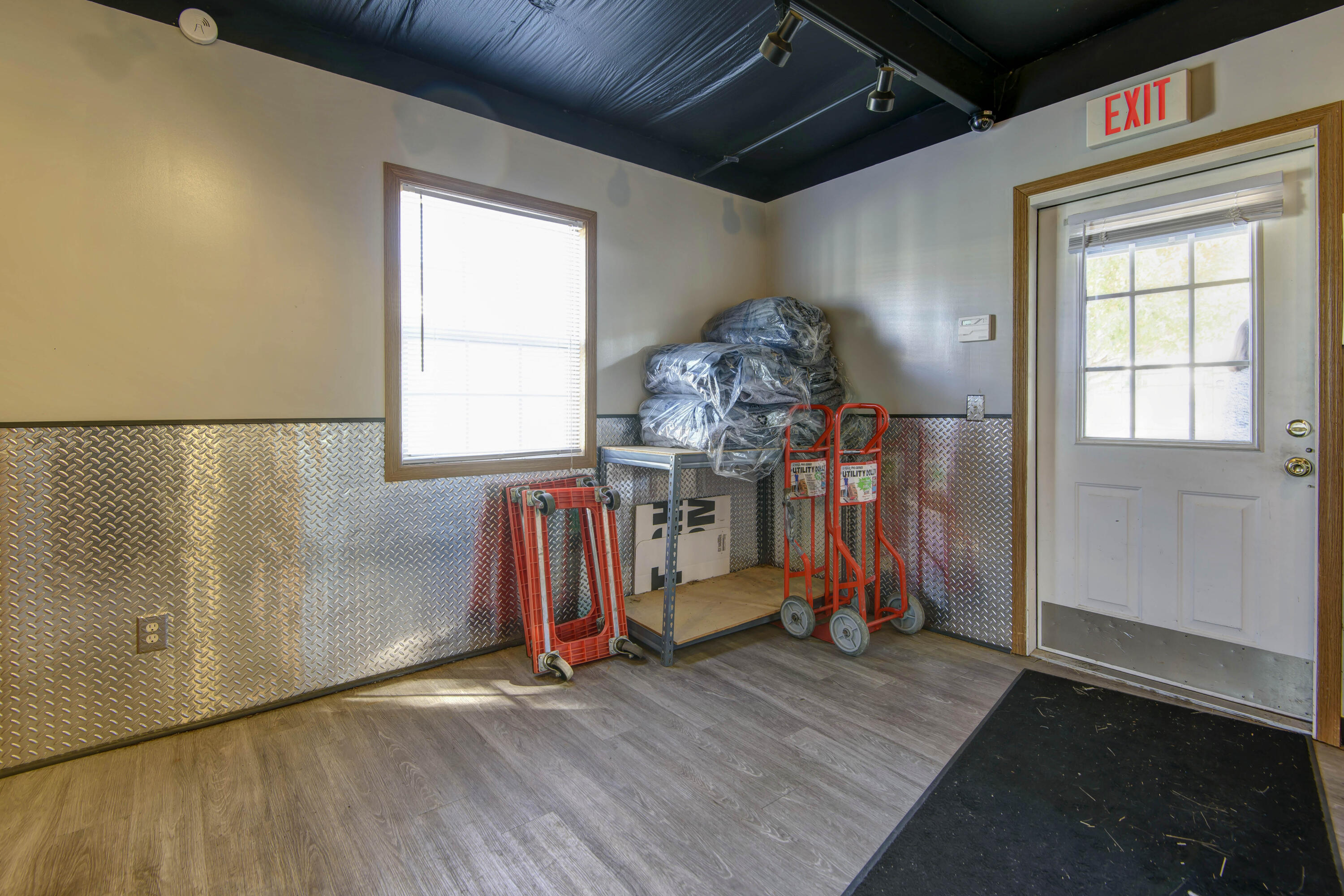 Windmill Place - Commercial Sale
