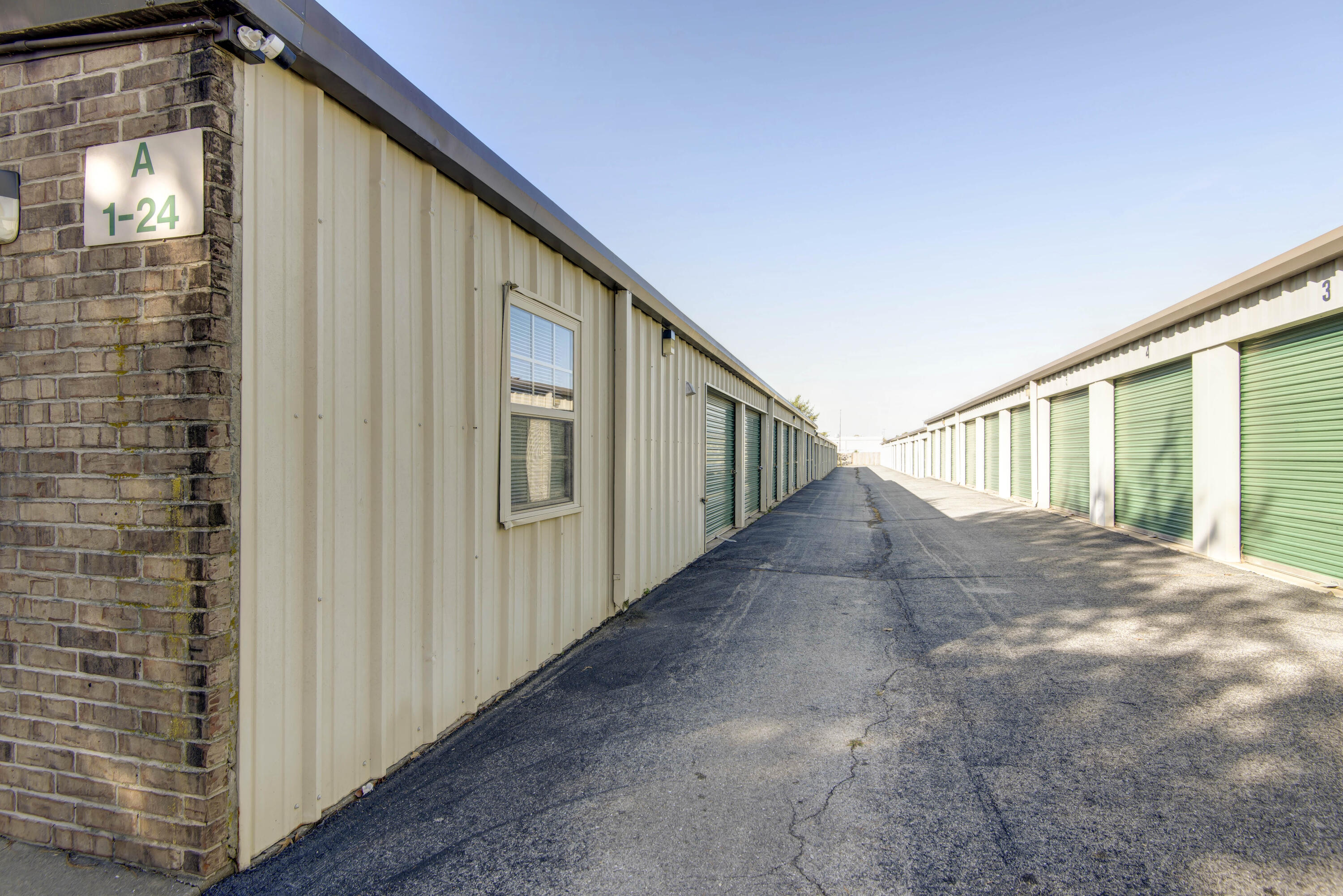 Windmill Place - Commercial Sale