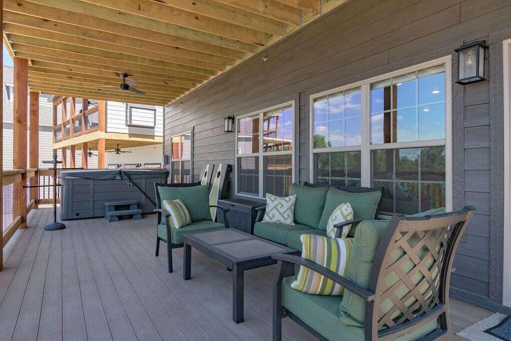 Branson Cove - Residential