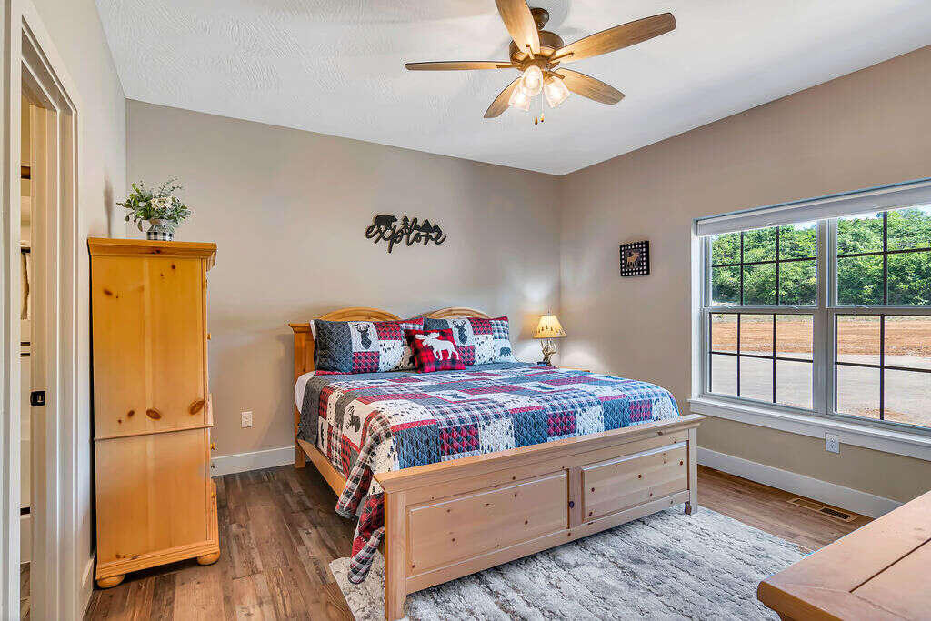 Branson Cove - Residential