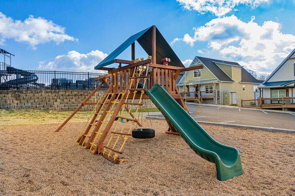 Branson Cove - Residential