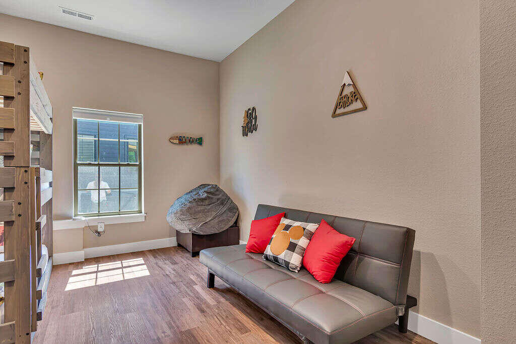 Branson Cove - Residential