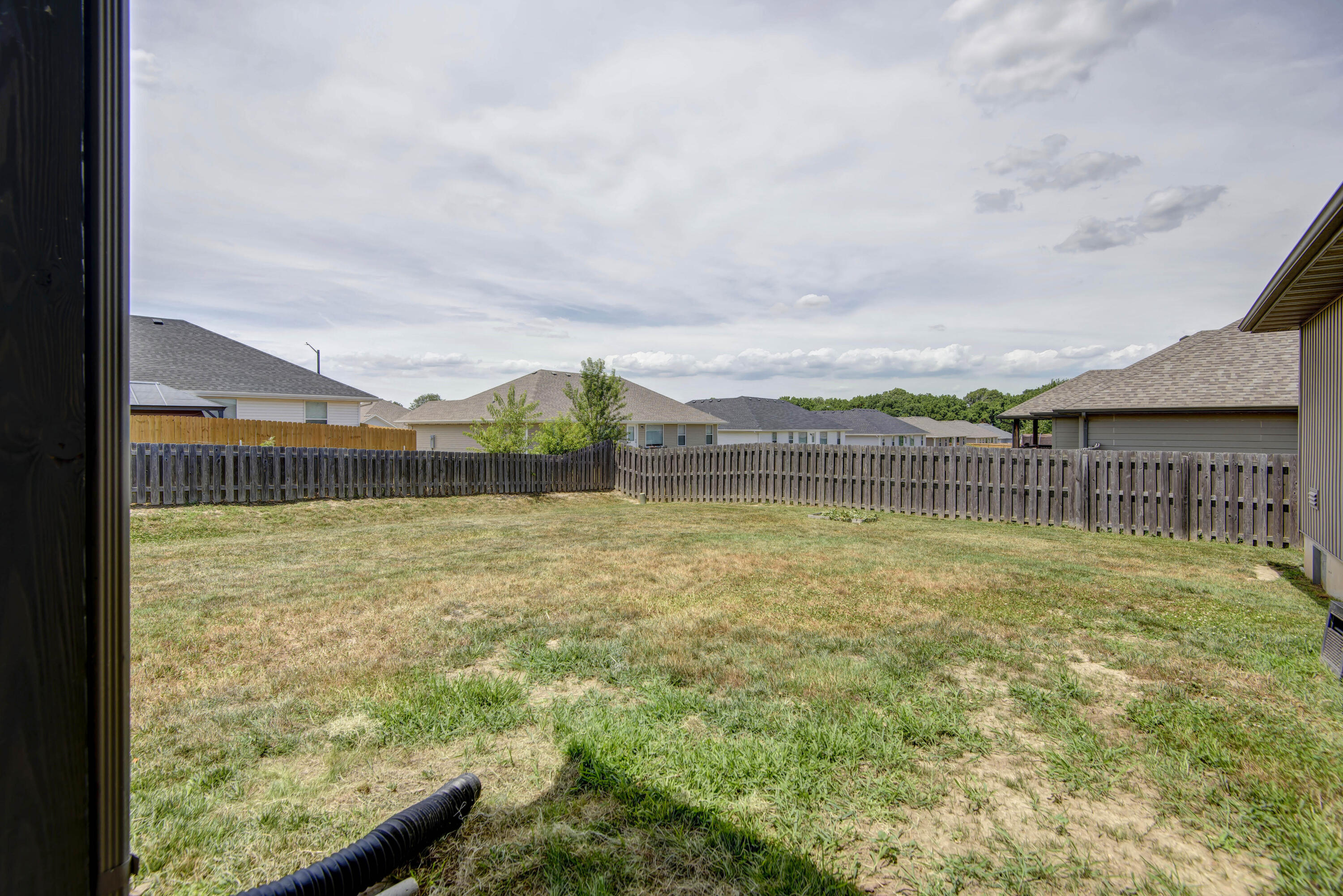The Lakes Shuyler Rg - Residential