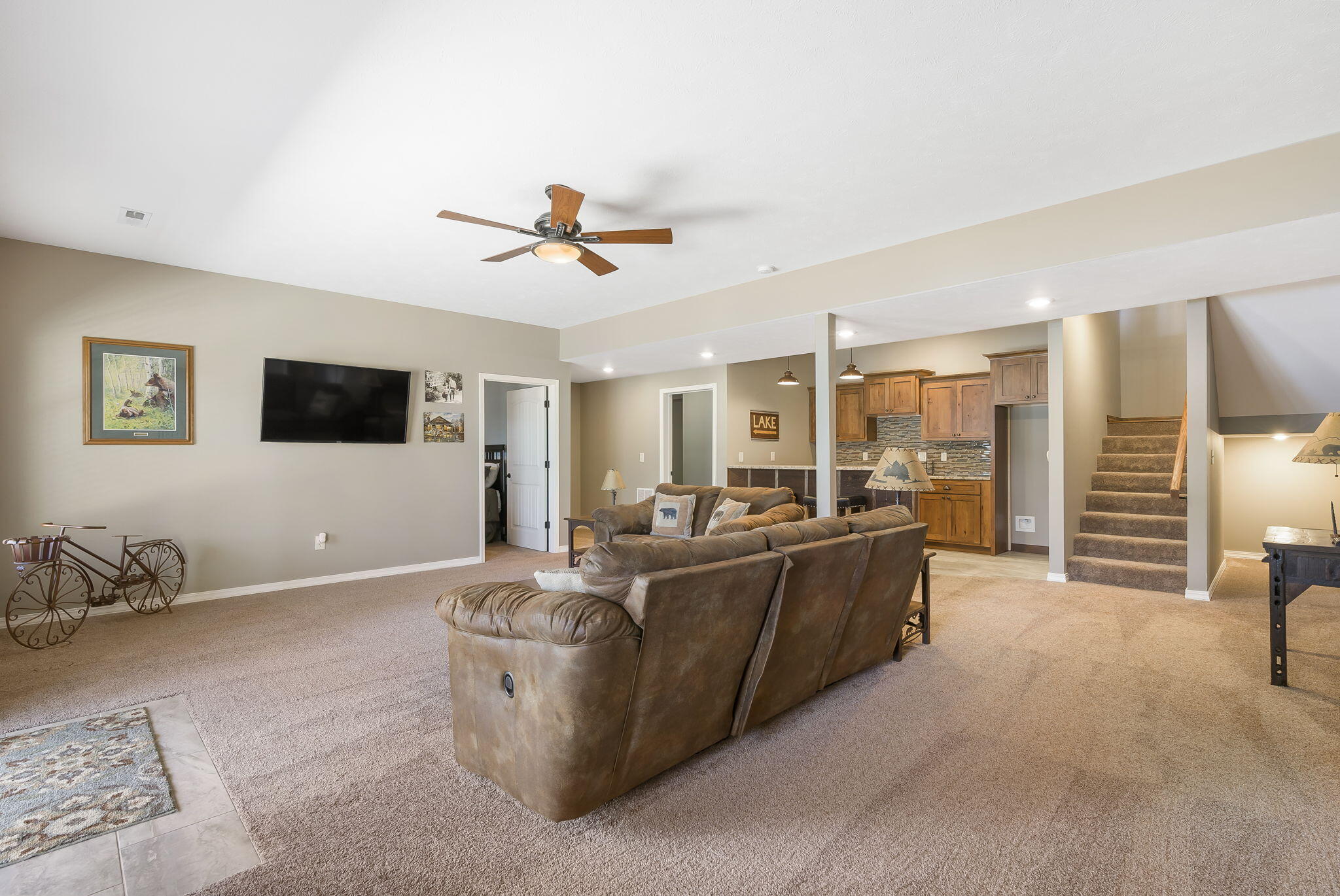 Lakeland Beach - Residential