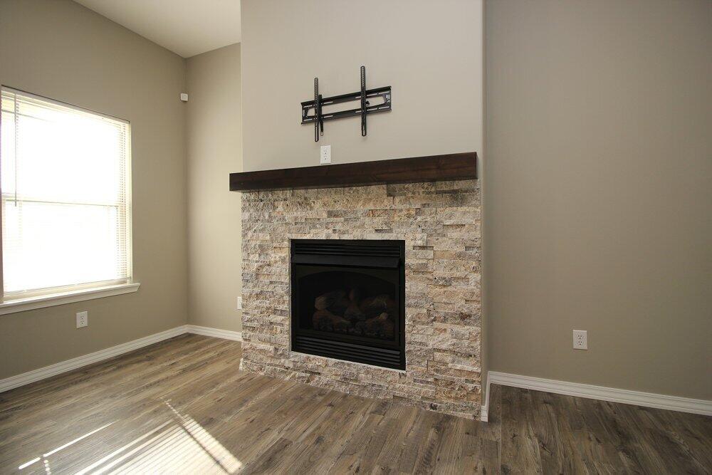 Woodland Hills - Residential