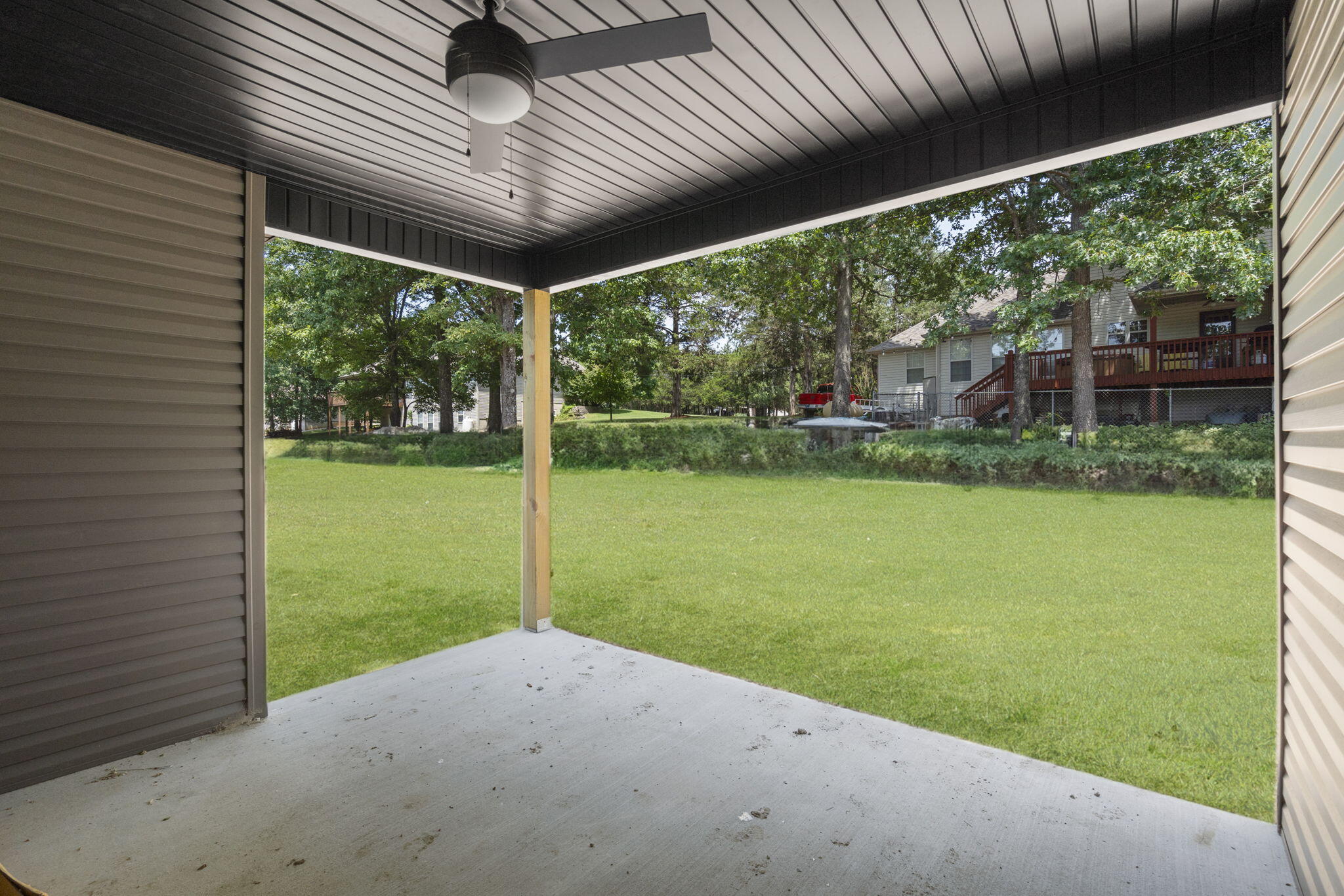 Oak Creek Parkway - Residential
