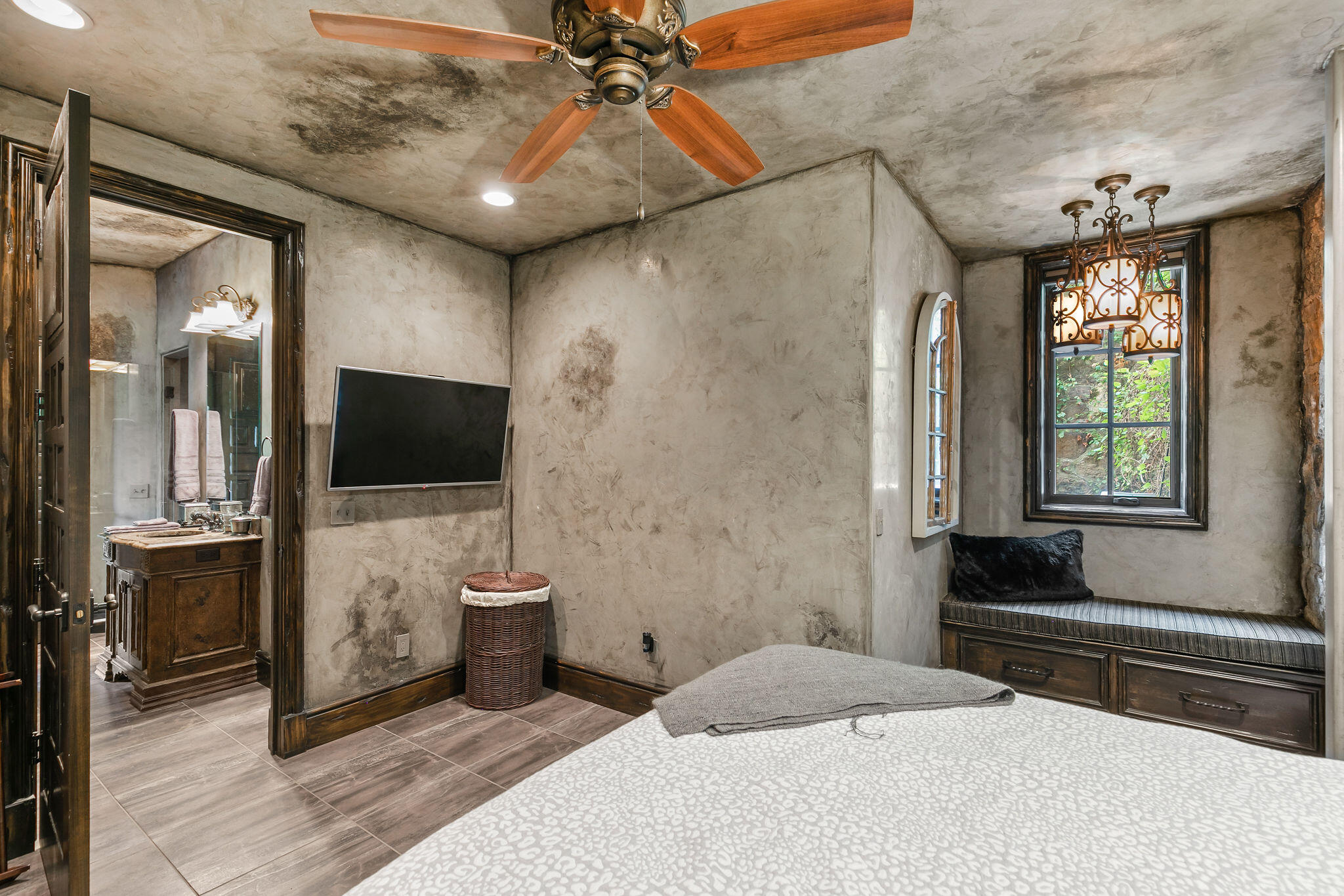 Highland Springs - Residential