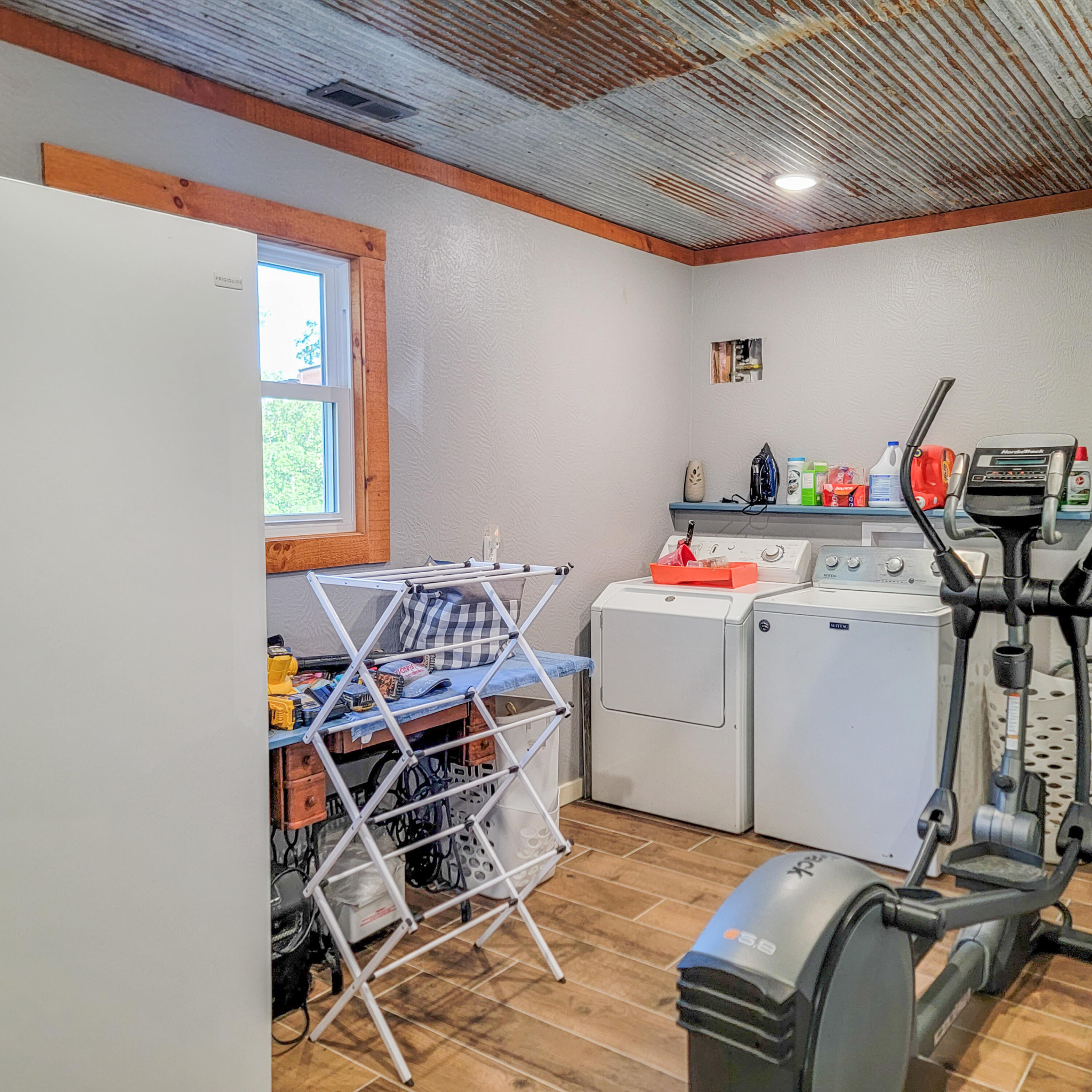 Hickory-Not in List - Residential