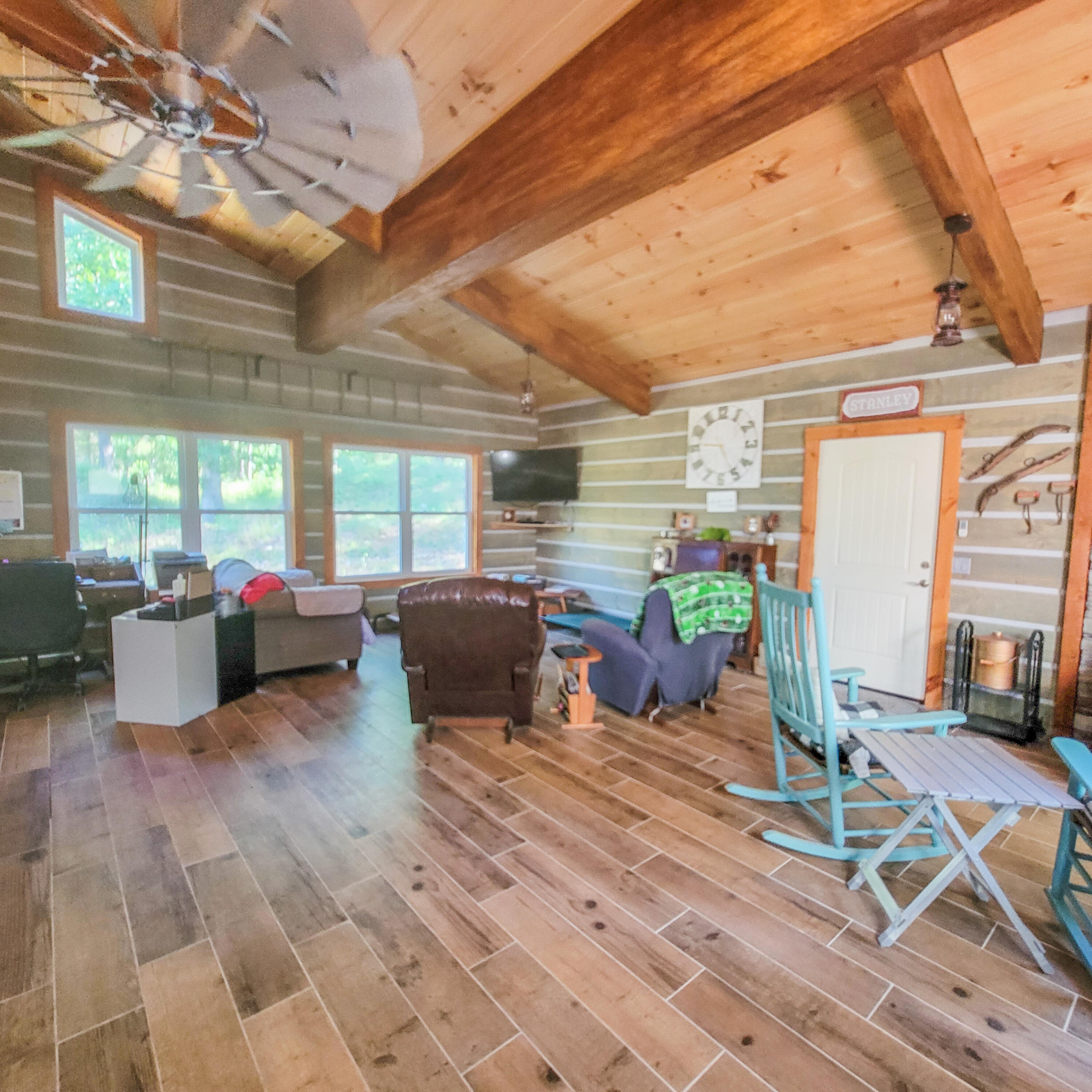 Hickory-Not in List - Residential