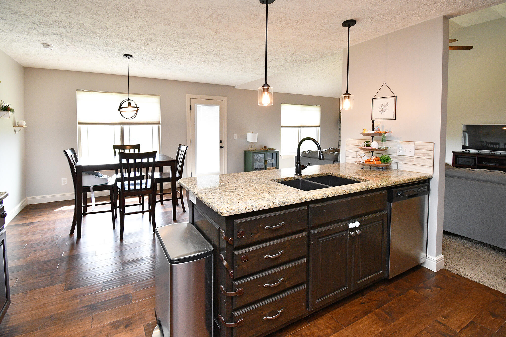 Battlefield Estates - Residential
