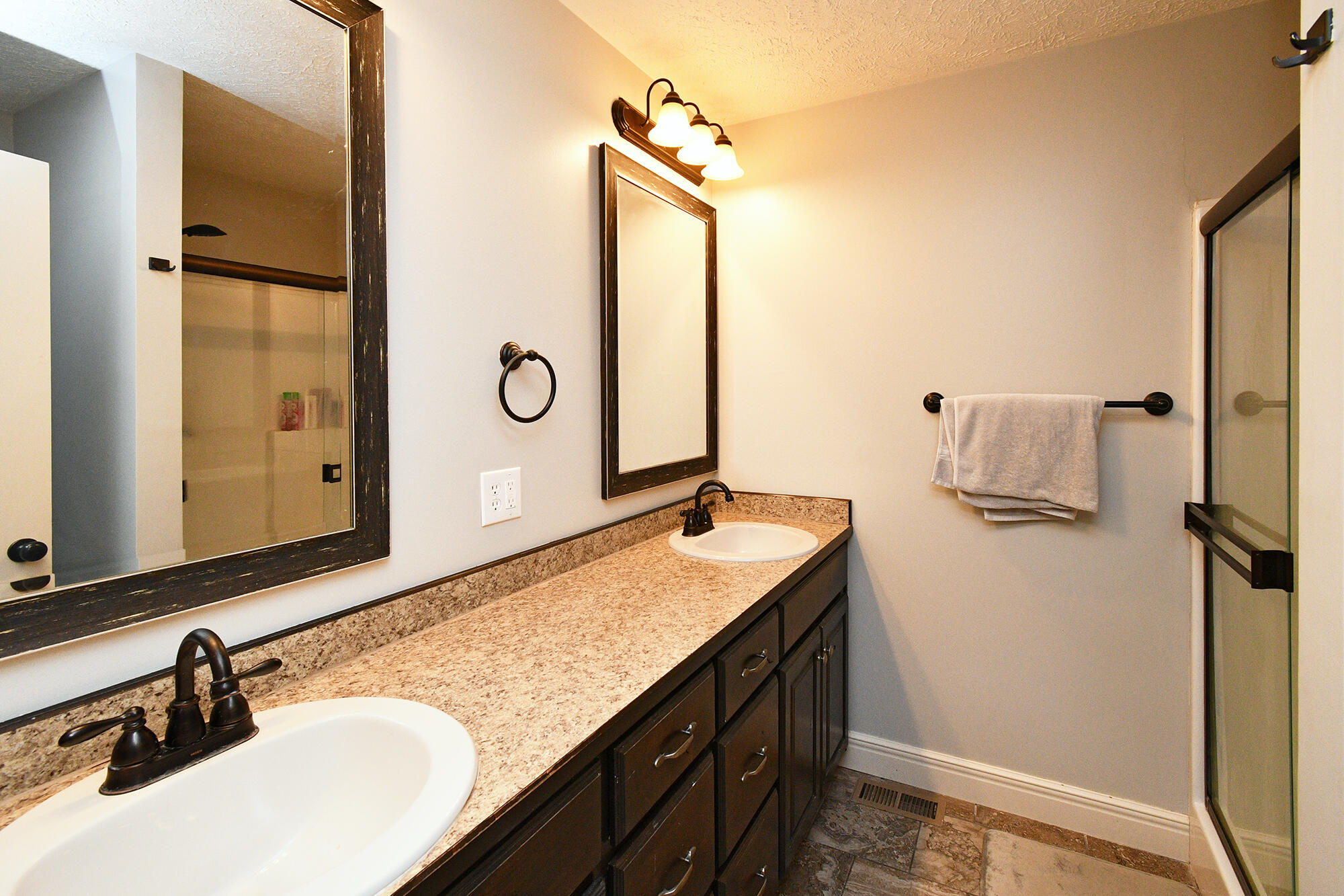 Battlefield Estates - Residential