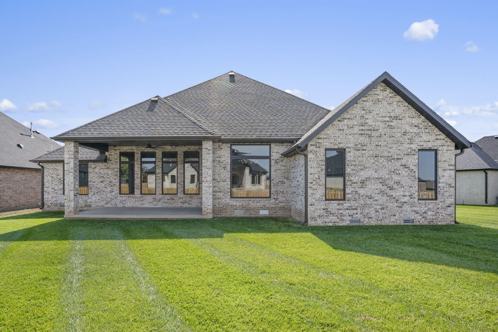 The Lakes Wild Horse - Residential