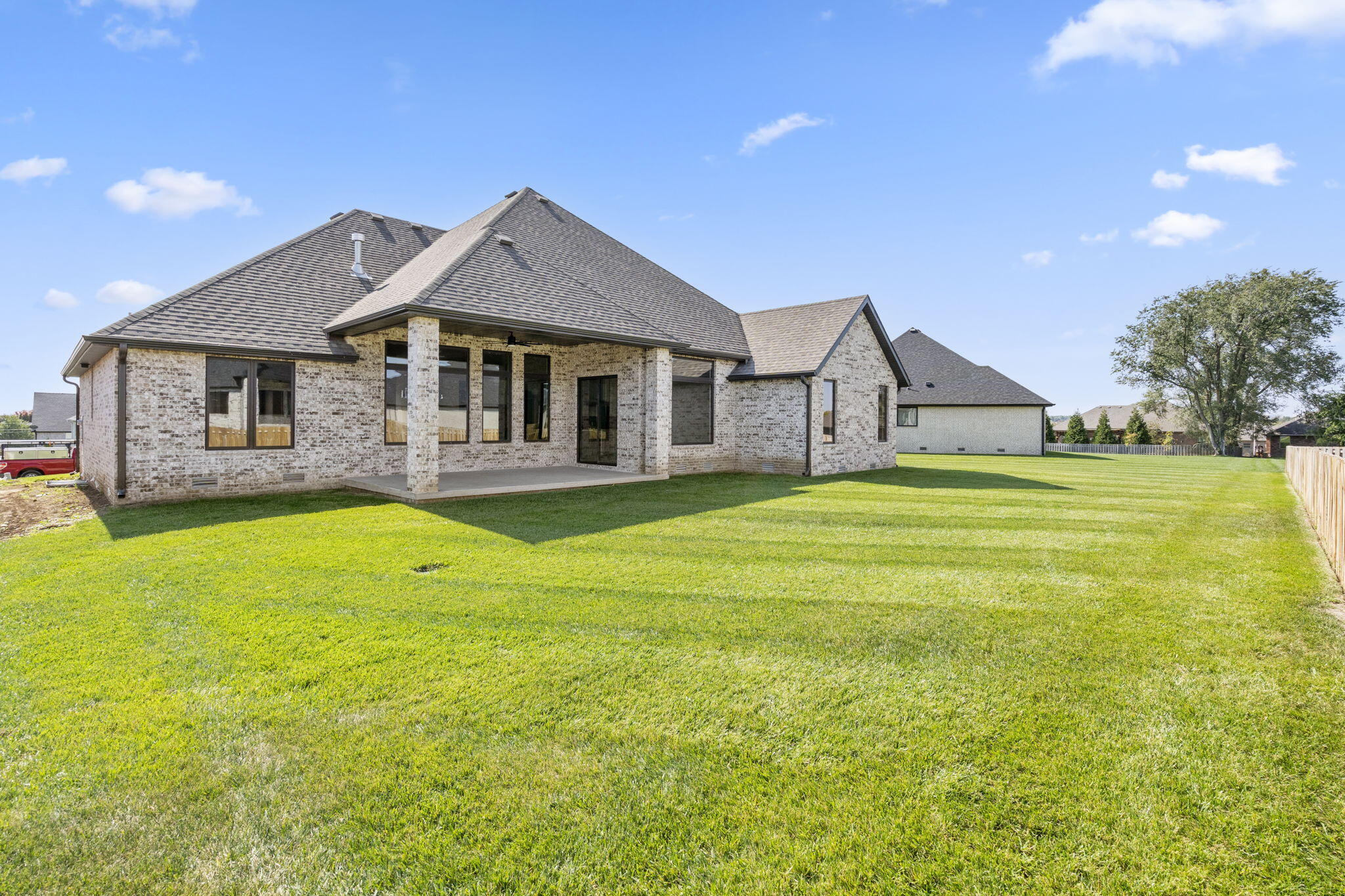 The Lakes Wild Horse - Residential
