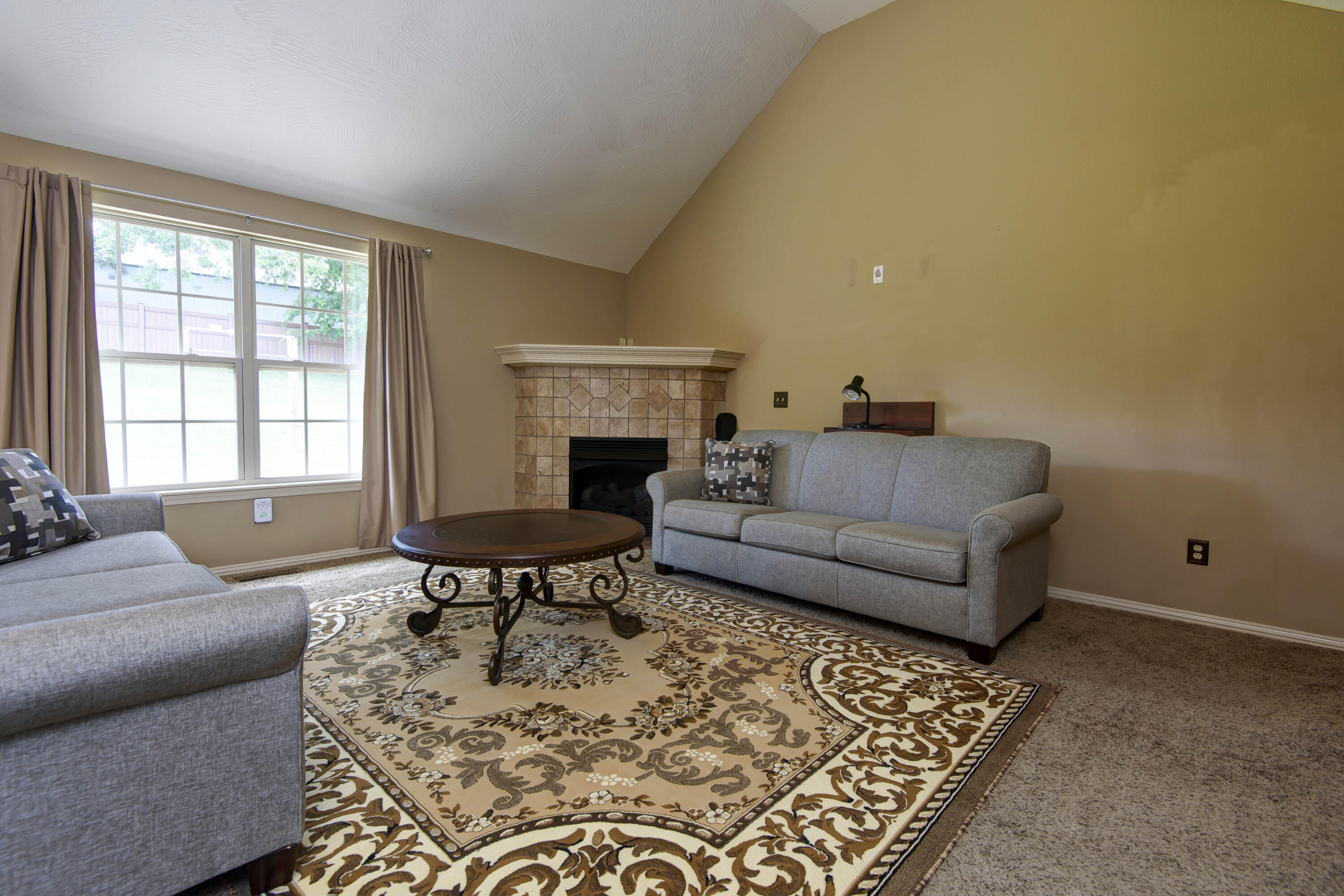 Daisy Falls - Residential