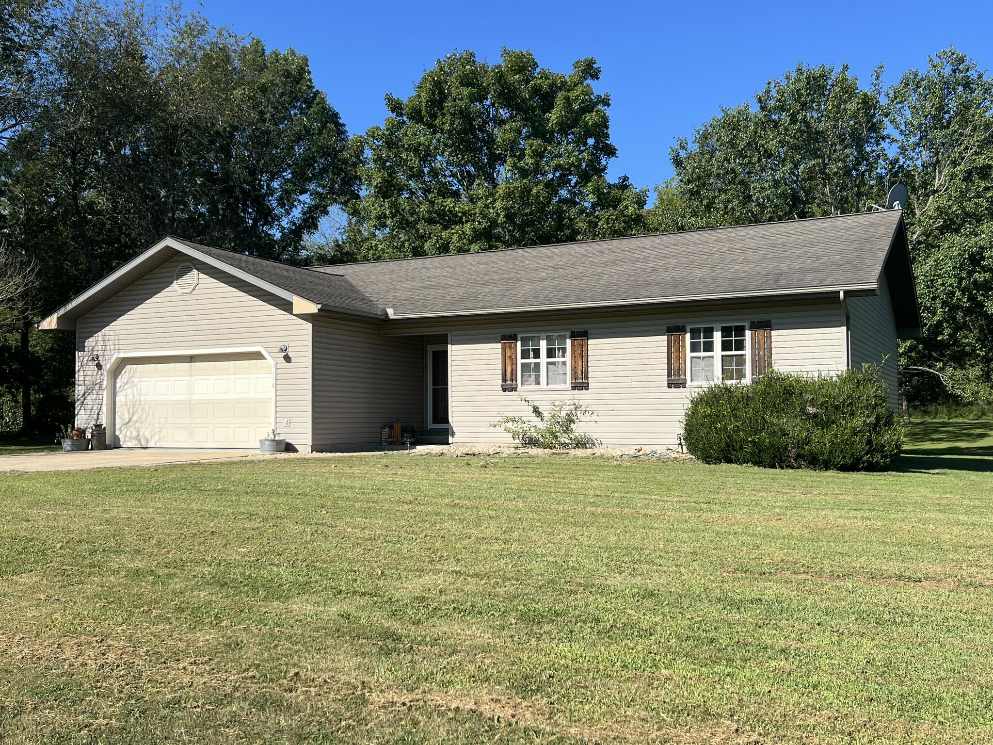 View Mountain View, MO 65548 house