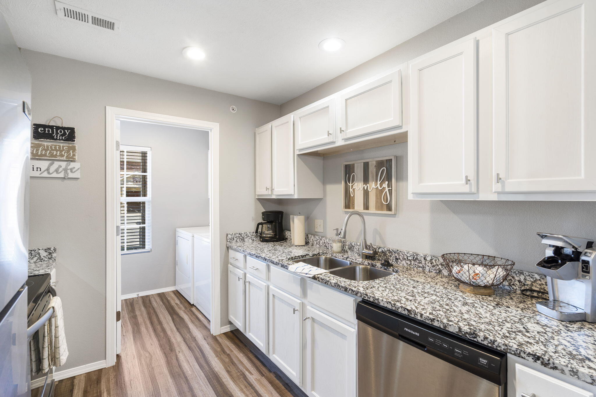 The Vineyard Condominiums - Residential