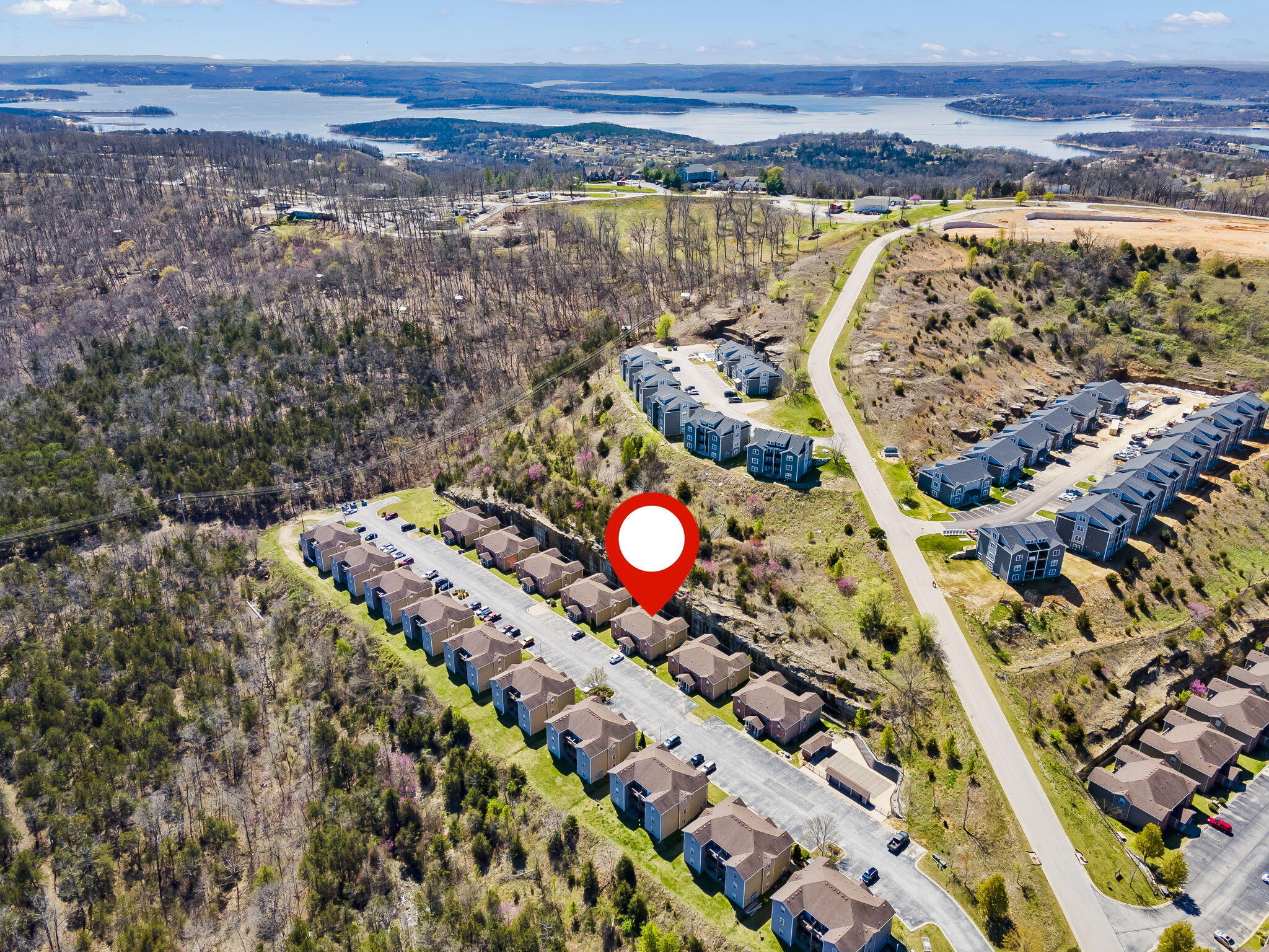 The Vineyard Condominiums - Residential