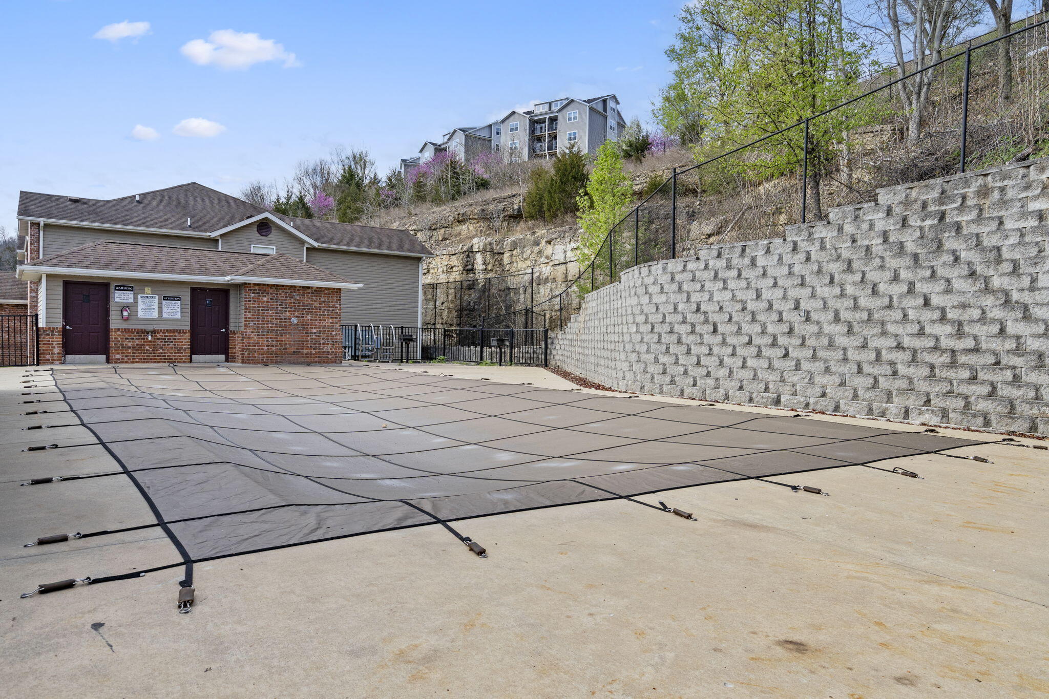 The Vineyard Condominiums - Residential